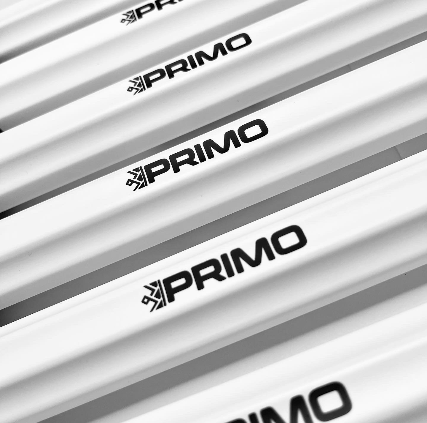 White OBSIDIAN155 Midfield Carbon Composite Lacrosse Shaft 30