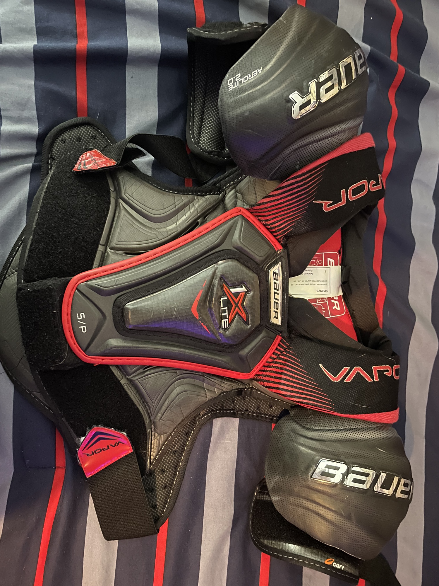 Senior Small Bauer Vapor 1X Lite Shoulder Pads SidelineSwap
