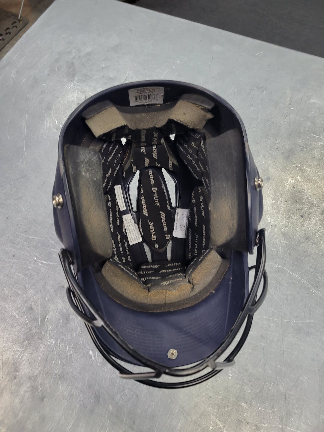 Used Mizuno Helmet W Mask Yth Sm Standard Baseball And Softball Helmets