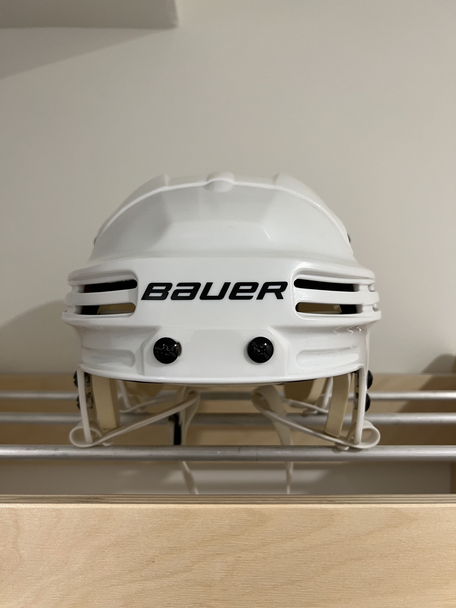 New Medium Bauer 4500 Helmet | SidelineSwap
