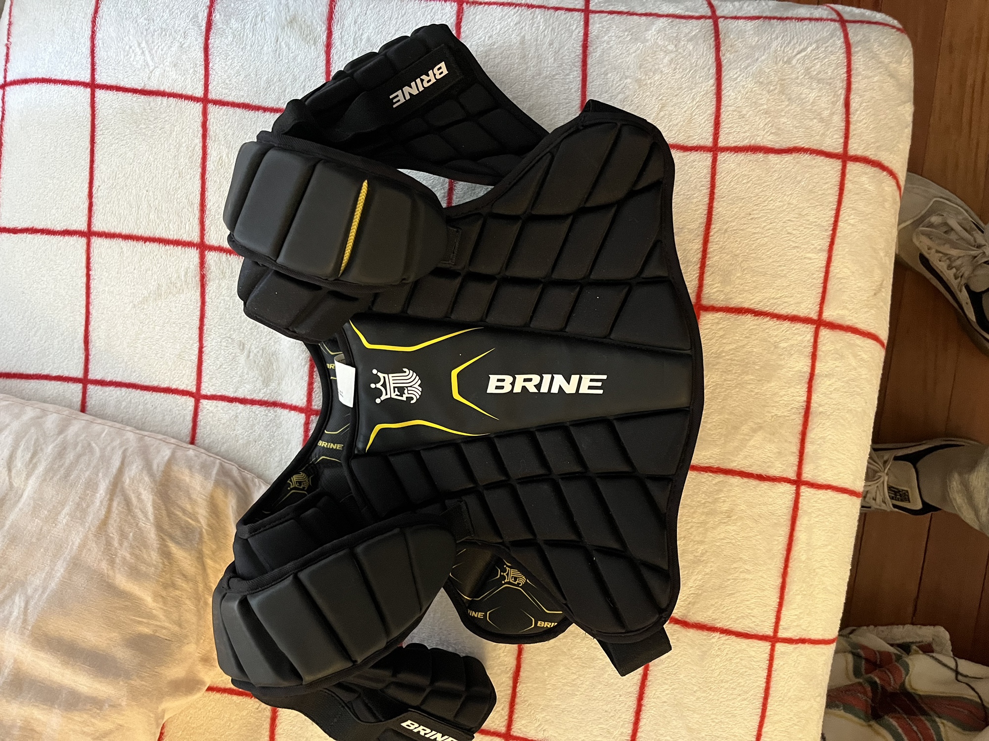 New Large Brine Clutch Shoulder Pads SidelineSwap