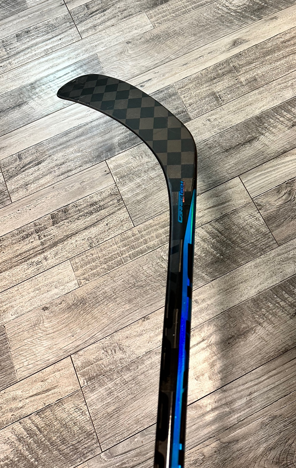 New!! 55 Flex Right Handed P92 Nexus Sync Hockey Stick SidelineSwap