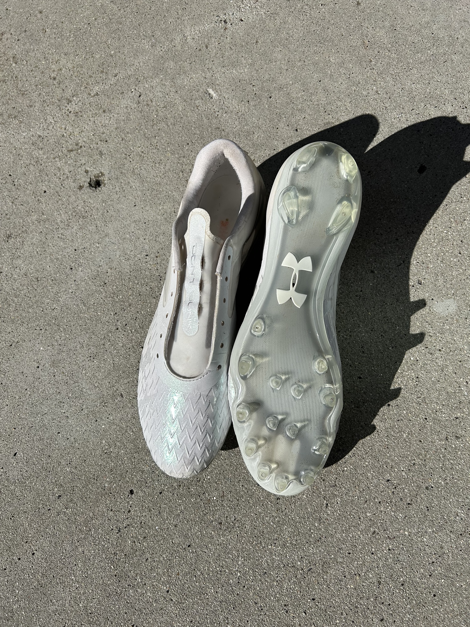 under armour blur cleats