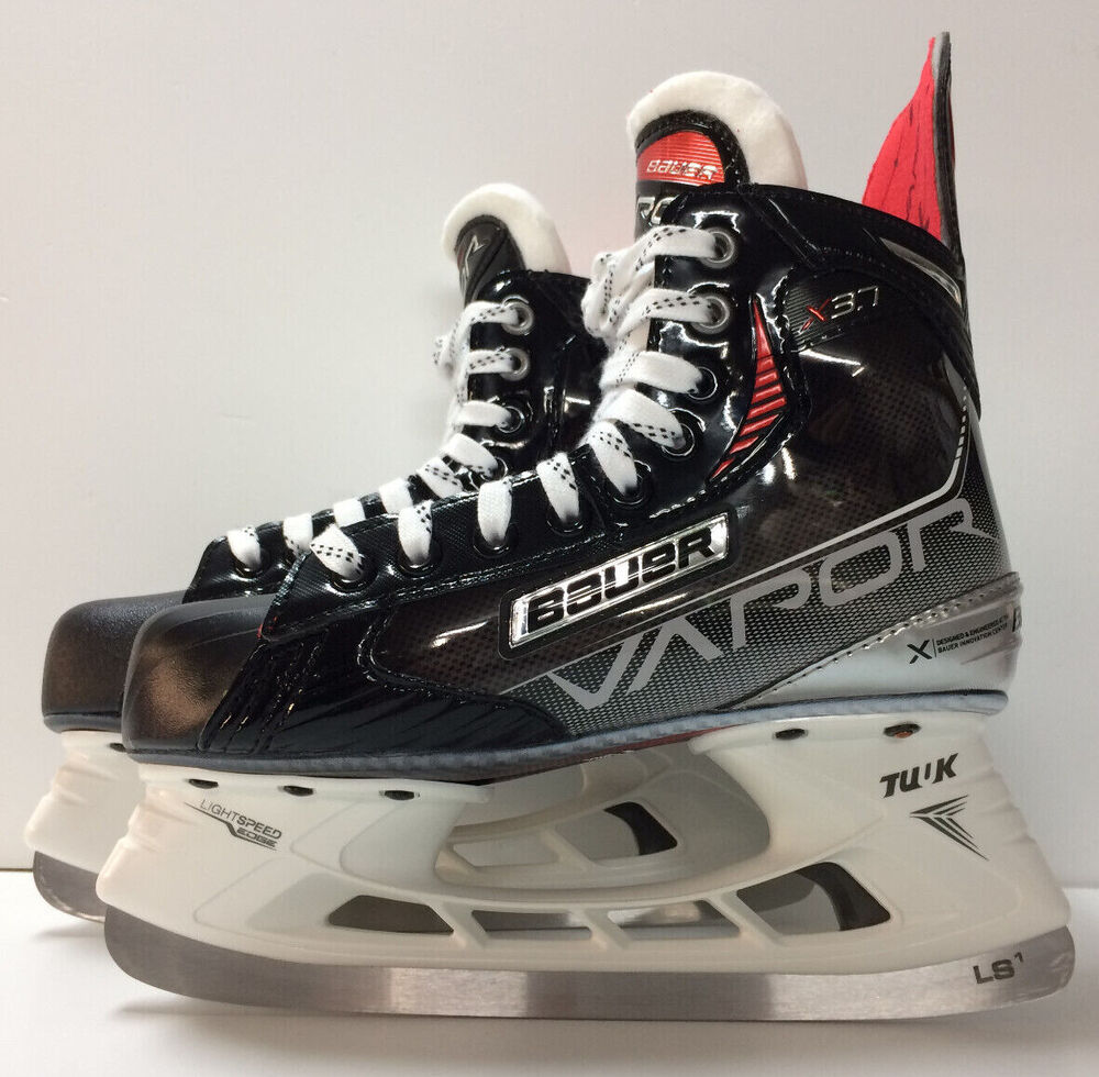 Bauer Vapor X3.7 Ice Hockey Skates Intermeditate Size 4.0 D or EE NEW