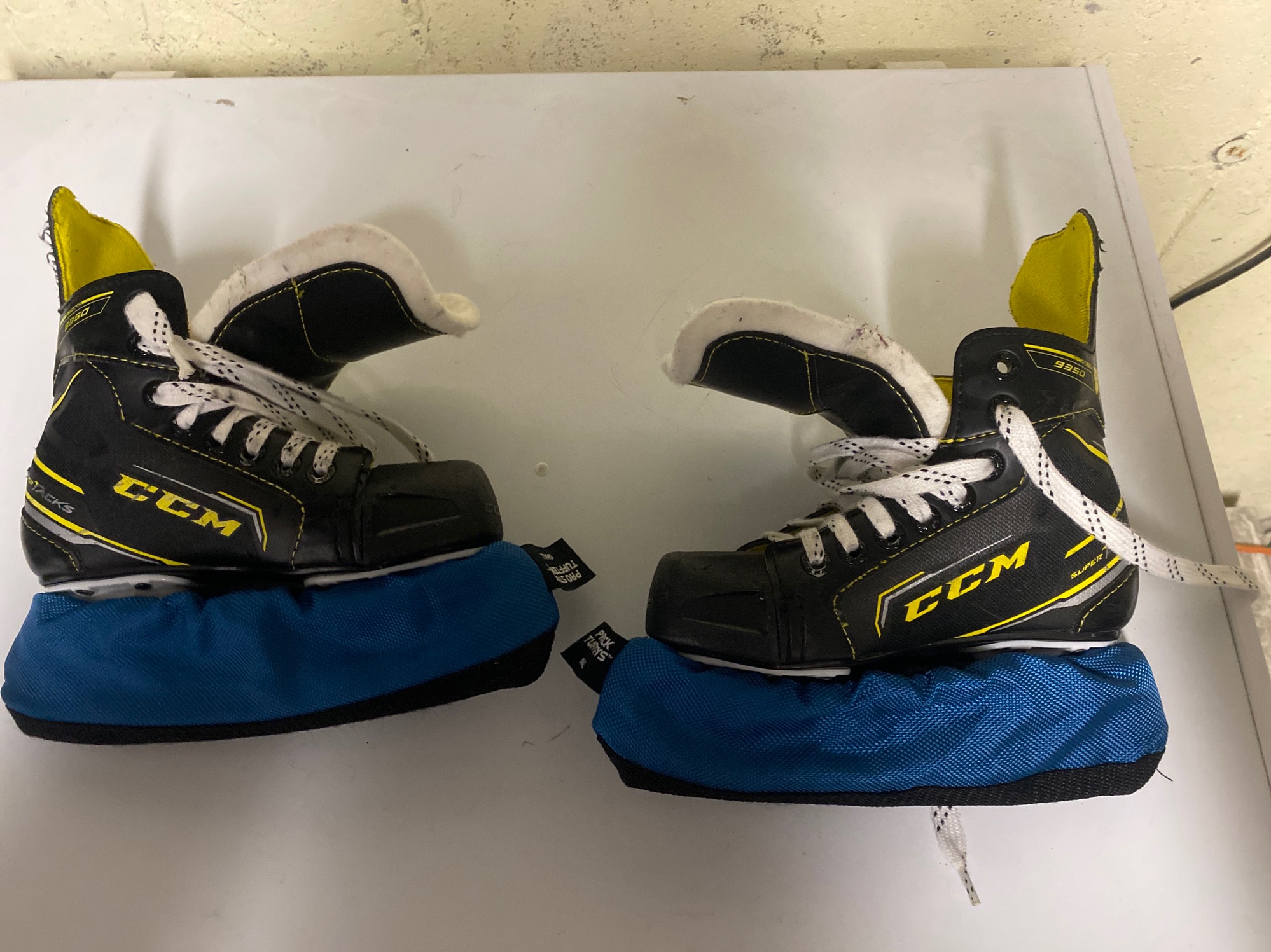 Used CCM Regular Width Size 13 Tacks 9350 Hockey Skates SidelineSwap
