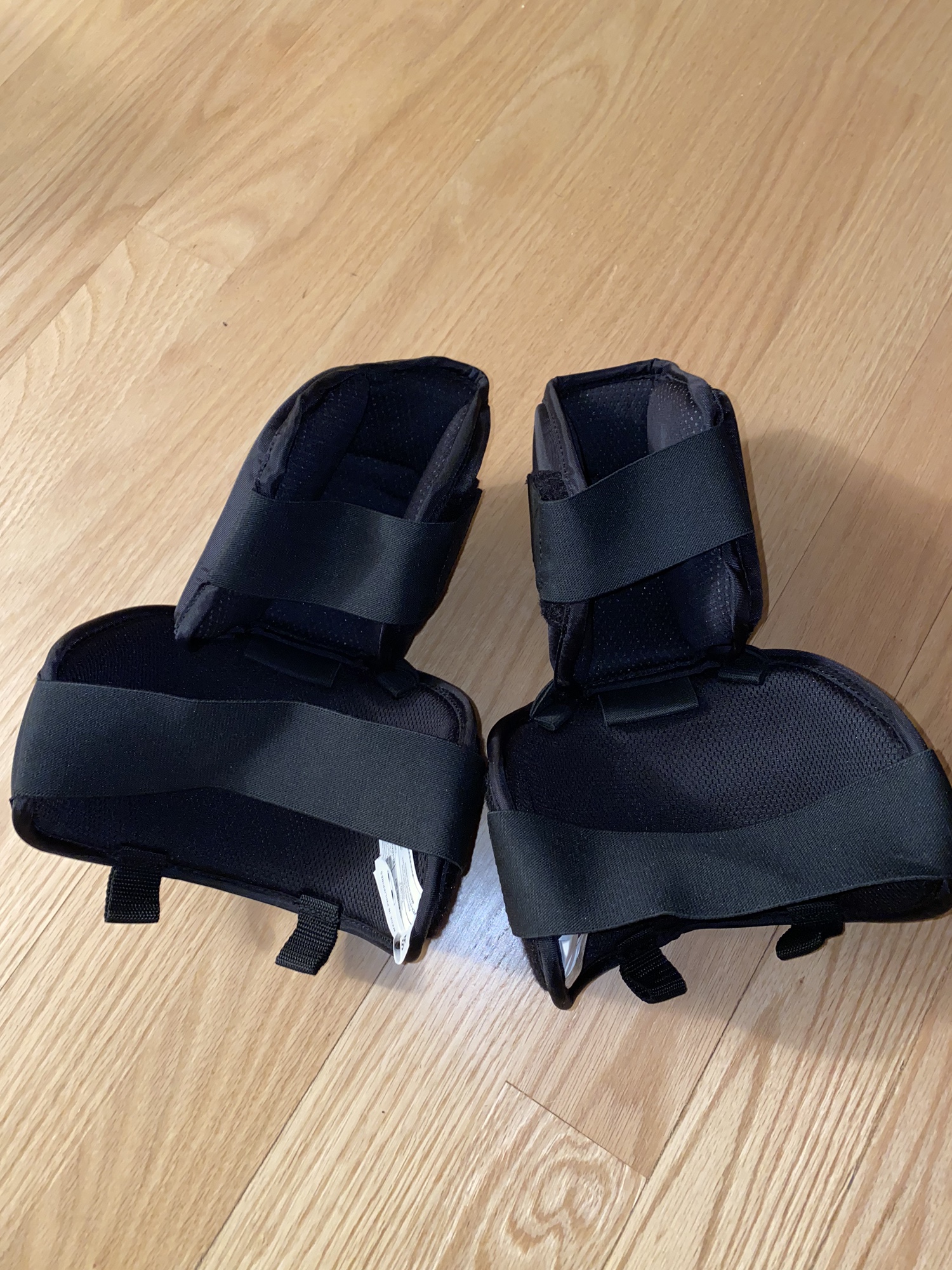 Brand New Brian's Goalie Knee Guards SidelineSwap