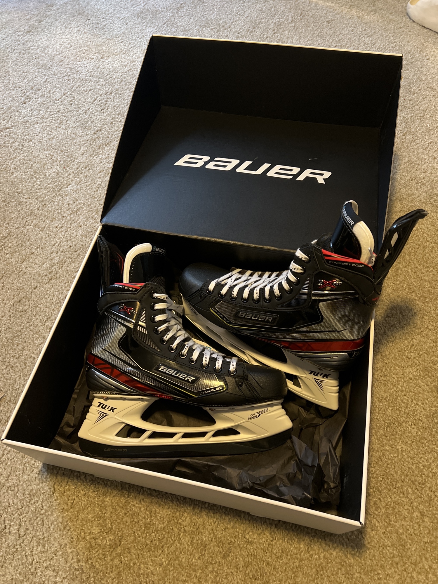 Brand New Pro Stock Bauer Vapor 2X Pro Sr Ice Hockey Skates Size 10.5E