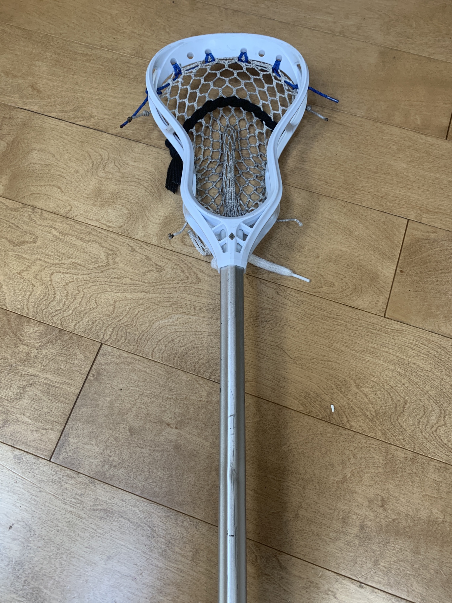 Used StringKing Complete Defense Stick with Mark 2D Head and A350 Shaft SidelineSwap
