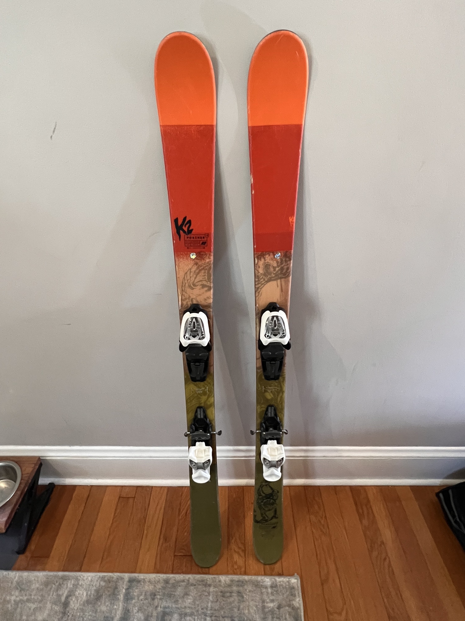 K2 Poacher Jr. Skis 139 cm includes Poles SidelineSwap