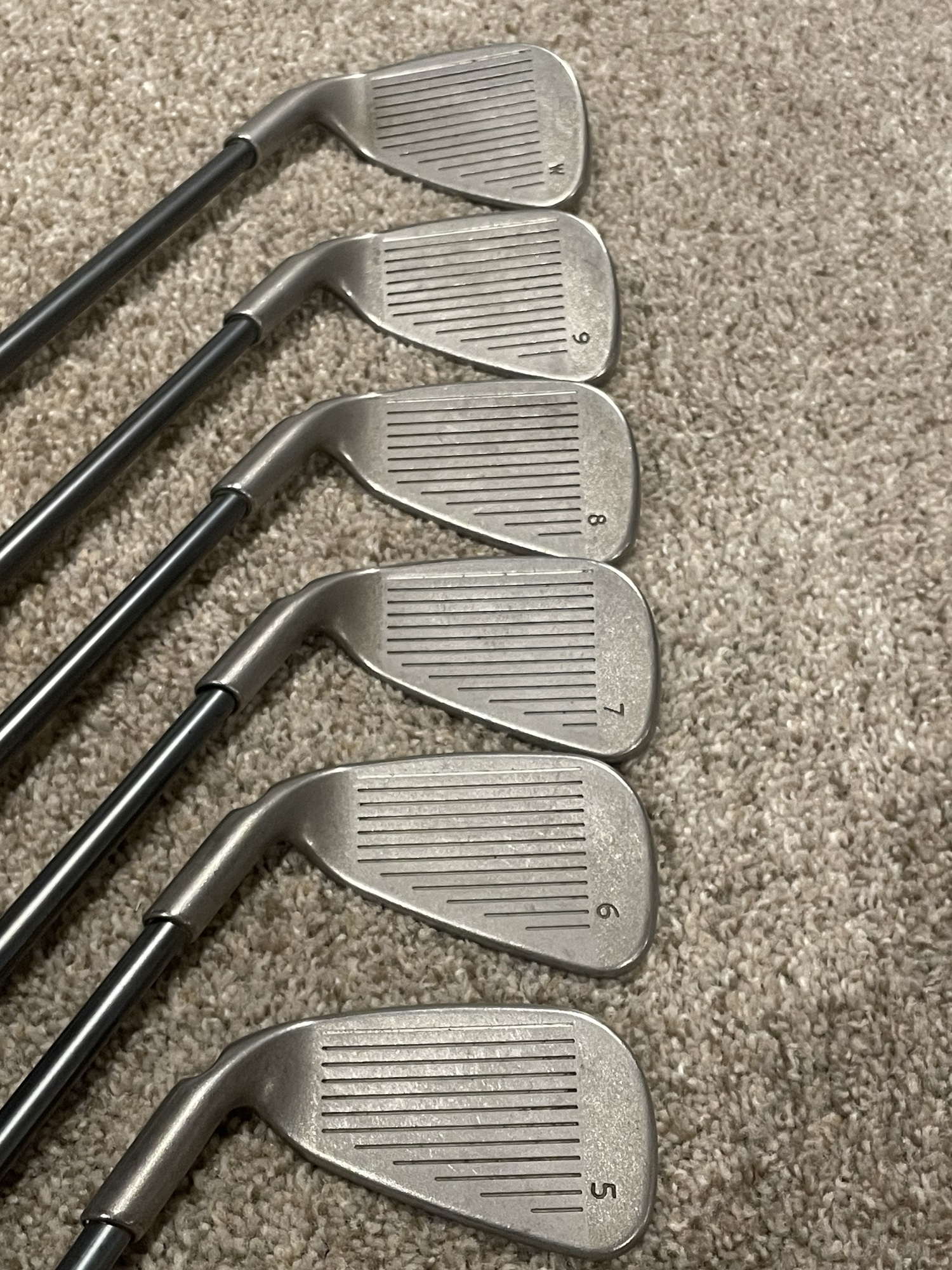 Ping G2 black dot iron set 5PW SidelineSwap