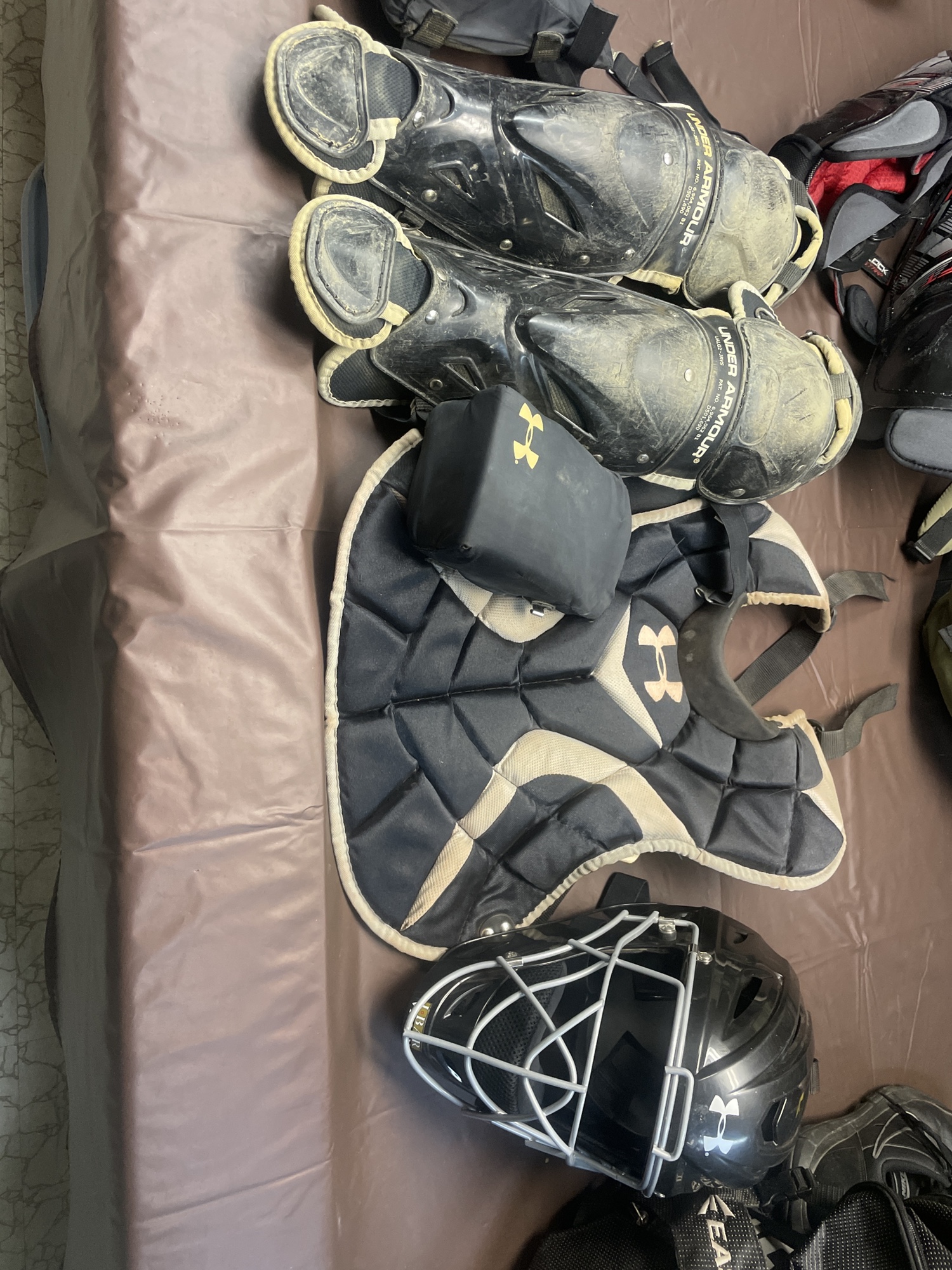 Under armor catchers equipment SidelineSwap