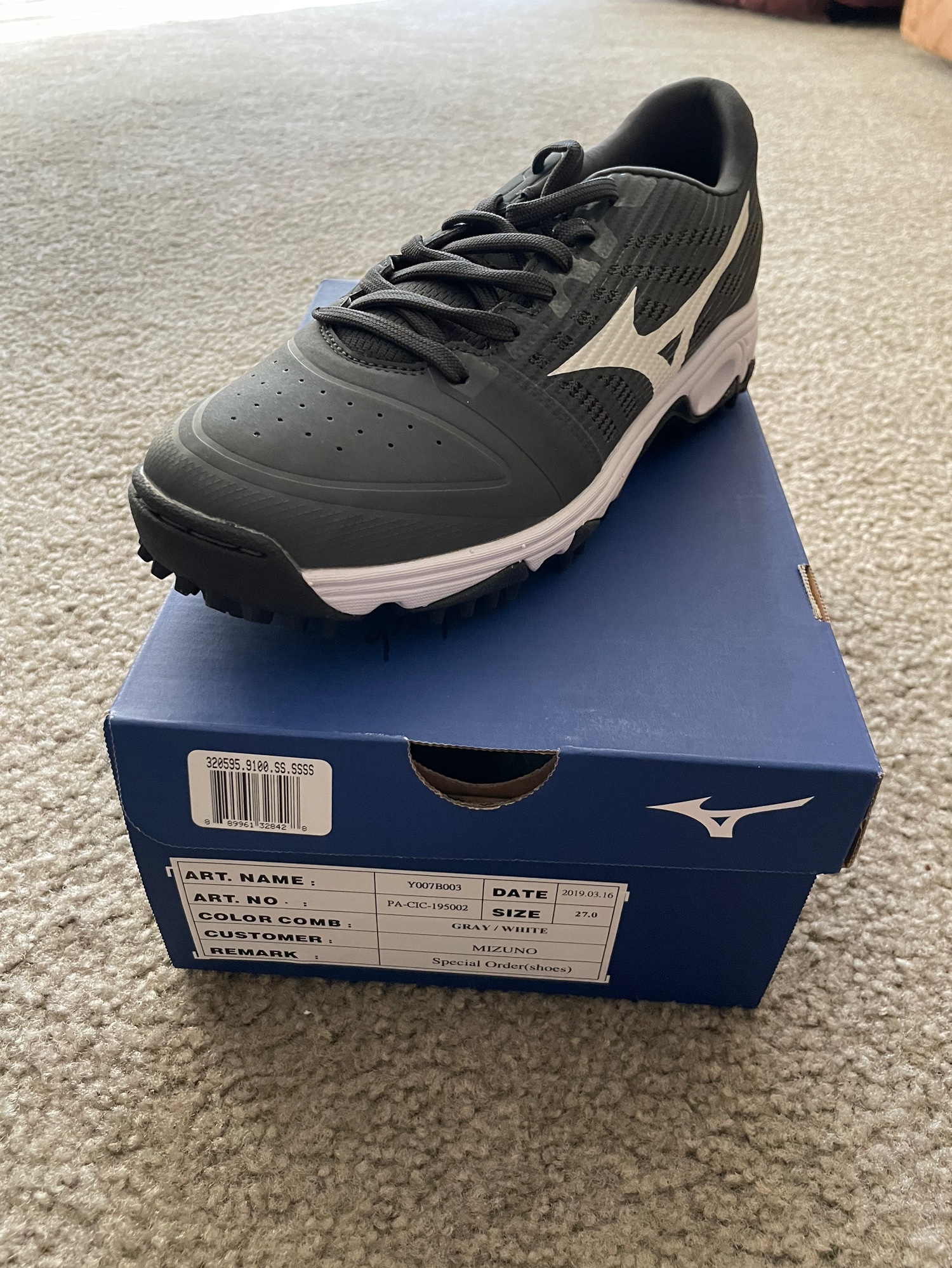 mizuno womens turf shoes