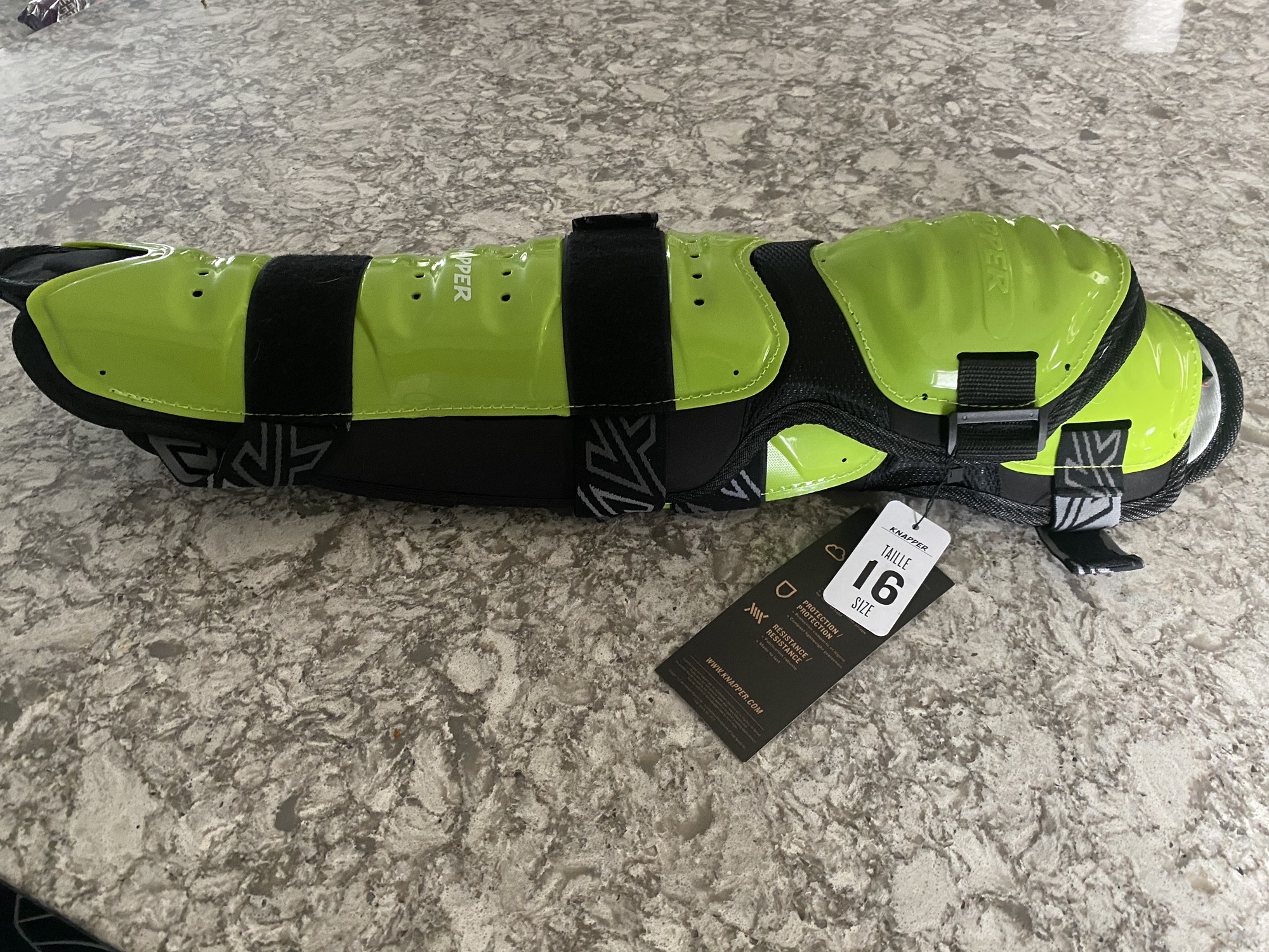 Knapper AK5 Dek Hockey Shin Guards SidelineSwap