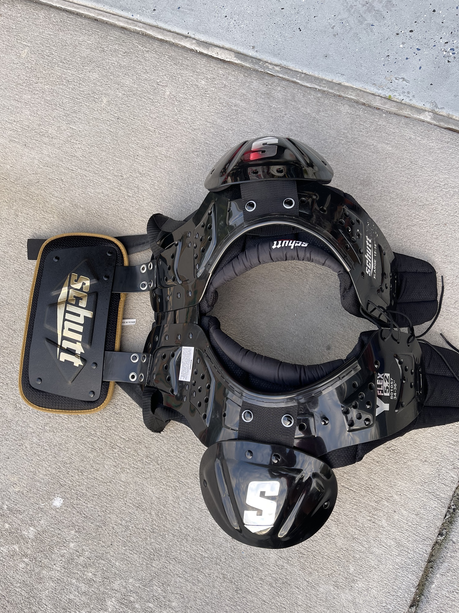 Youth Extra Large Schutt YFlex 500 Shoulder Pads SidelineSwap