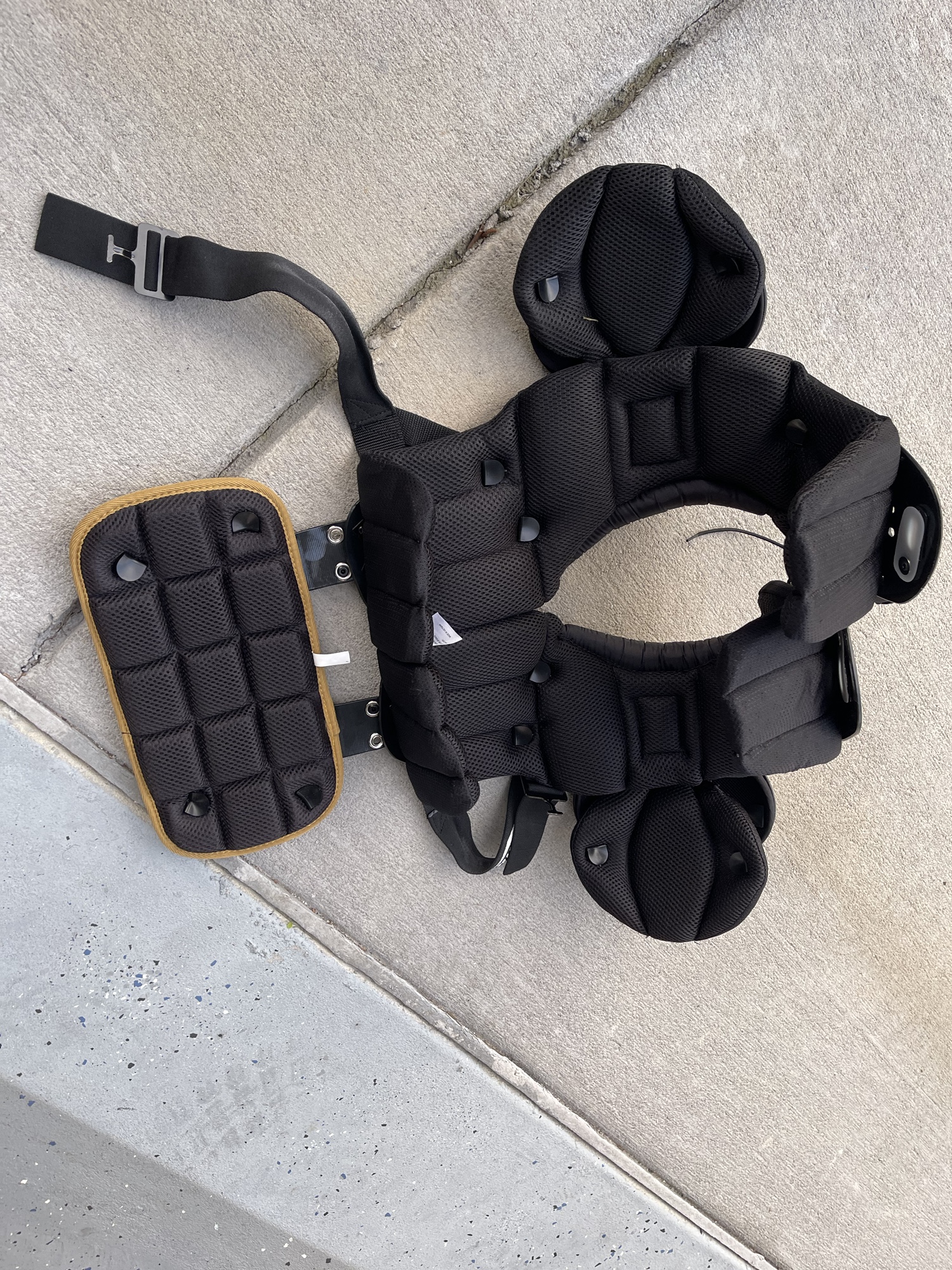 Youth Extra Large Schutt YFlex 500 Shoulder Pads SidelineSwap