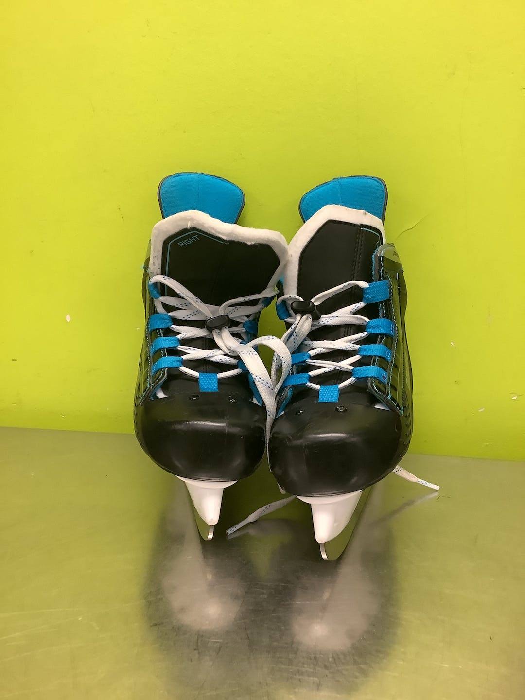 Used Bauer Prodigy Youth 13.0 Ice Hockey Skates SidelineSwap