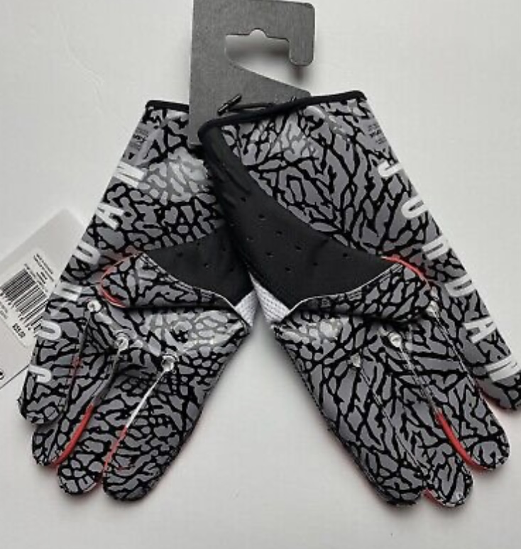 White New Adult Large Air Jordan Gloves SidelineSwap