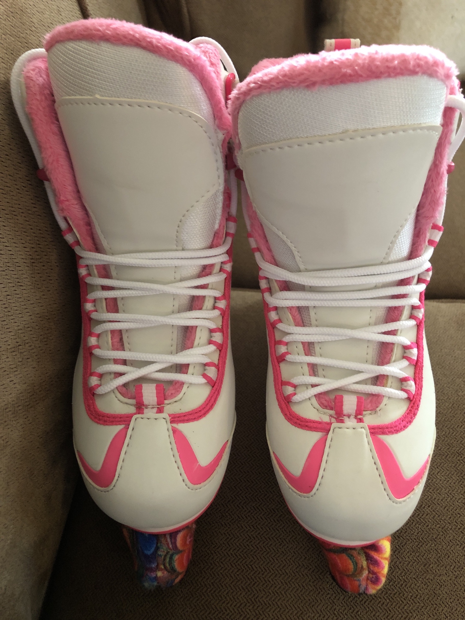 Used Riedell Soar Size 1 Figure Skates SidelineSwap