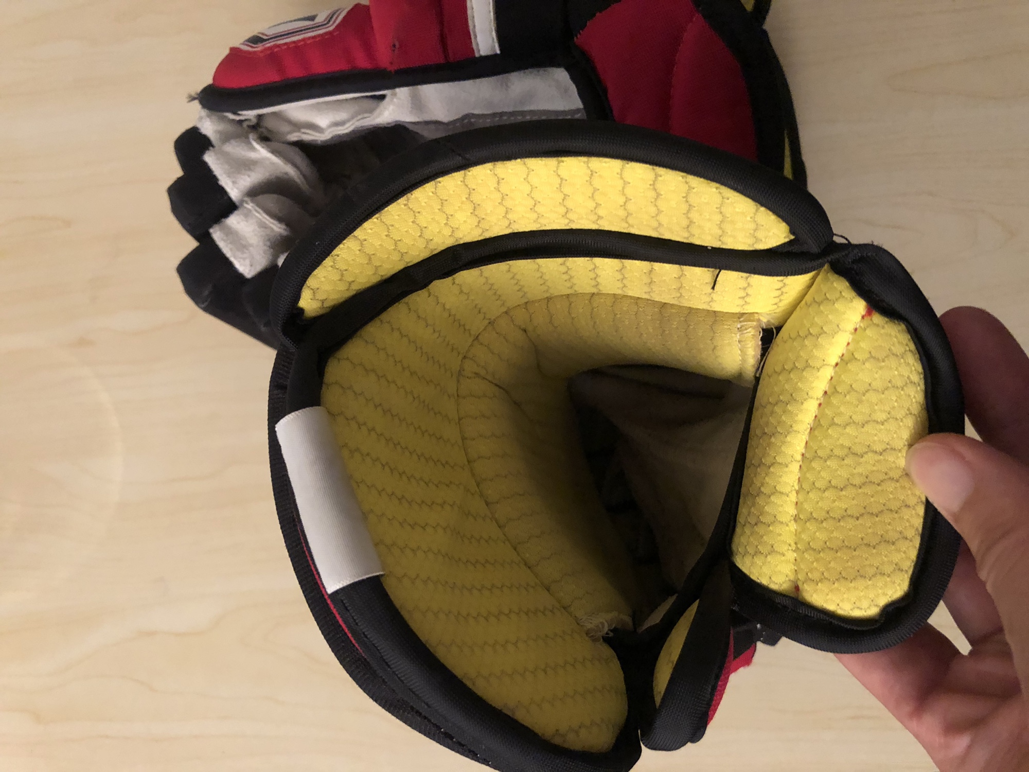 NHL team gloves SidelineSwap