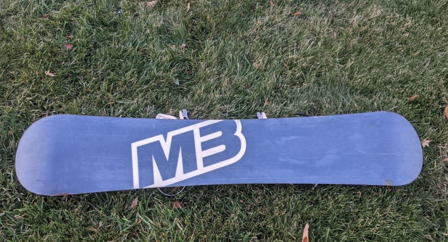 Used Unisex Millennium Snowboard All Mountain With Bindings Directional