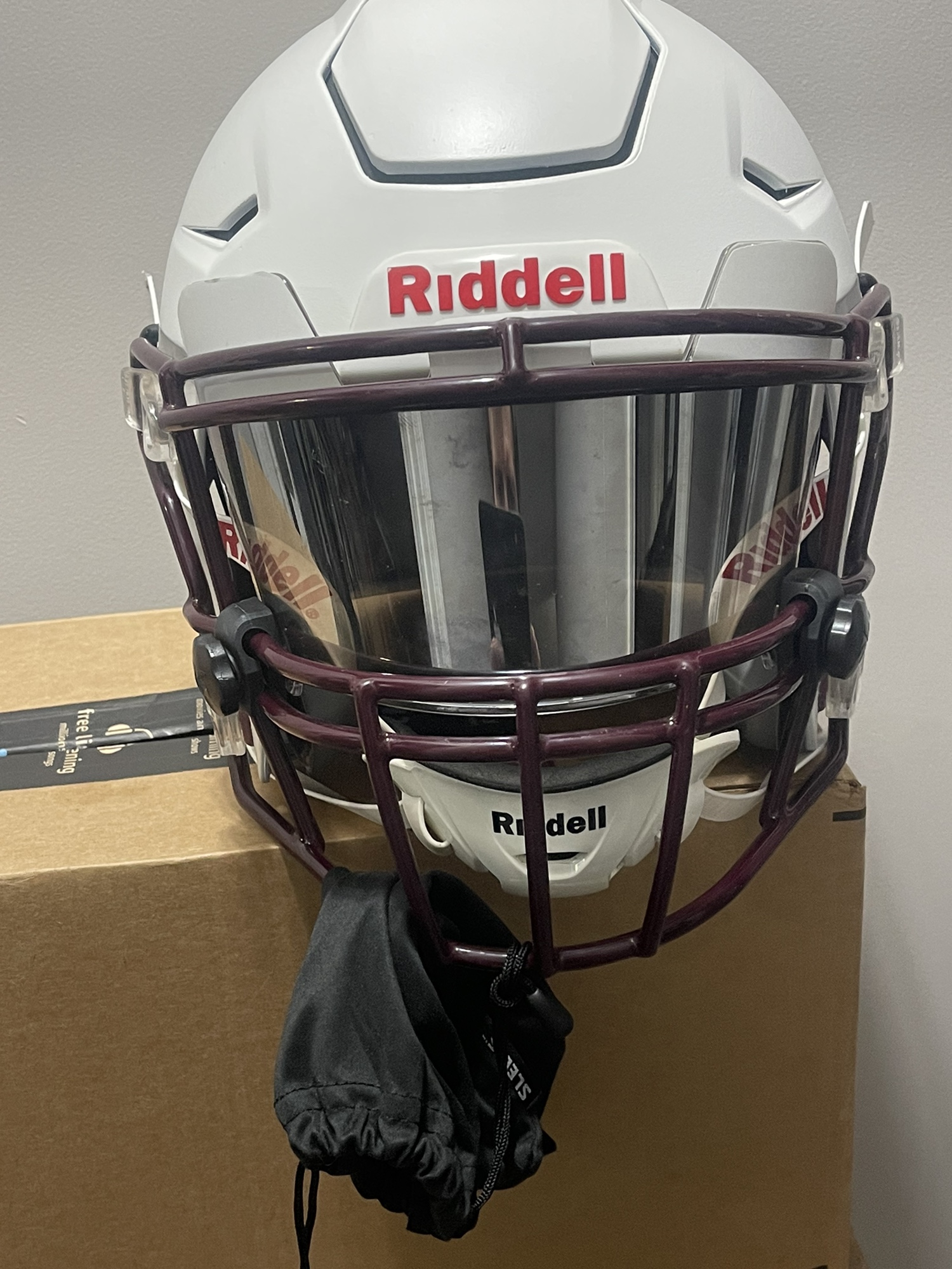 Used Medium Riddell SpeedFlex Helmet SidelineSwap