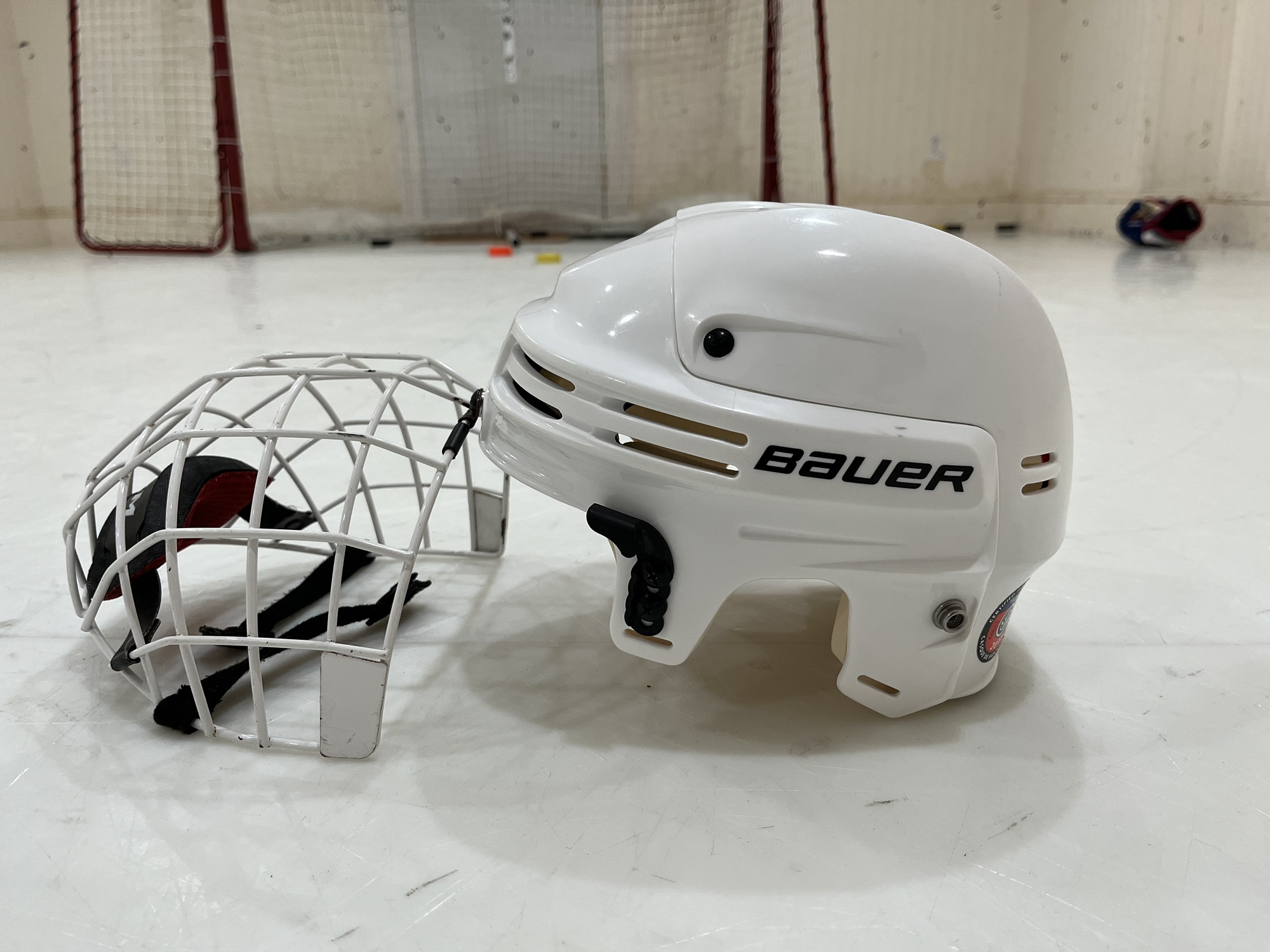 Bauer 4500 Helmet | SidelineSwap