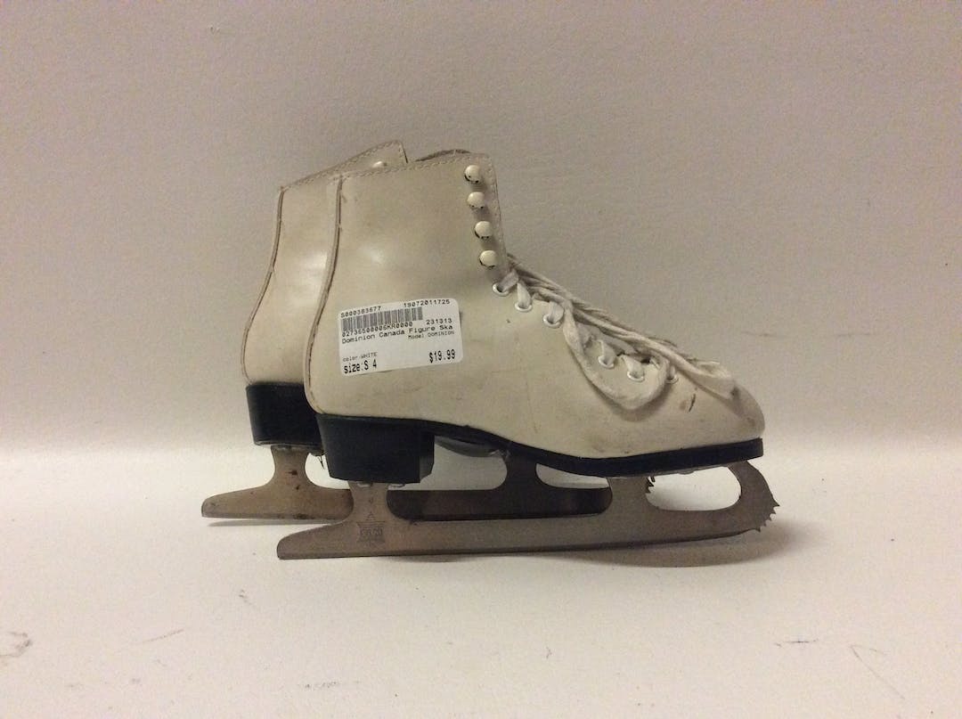 Used Dominion Senior 4 Ice Skates Figure Womens SidelineSwap