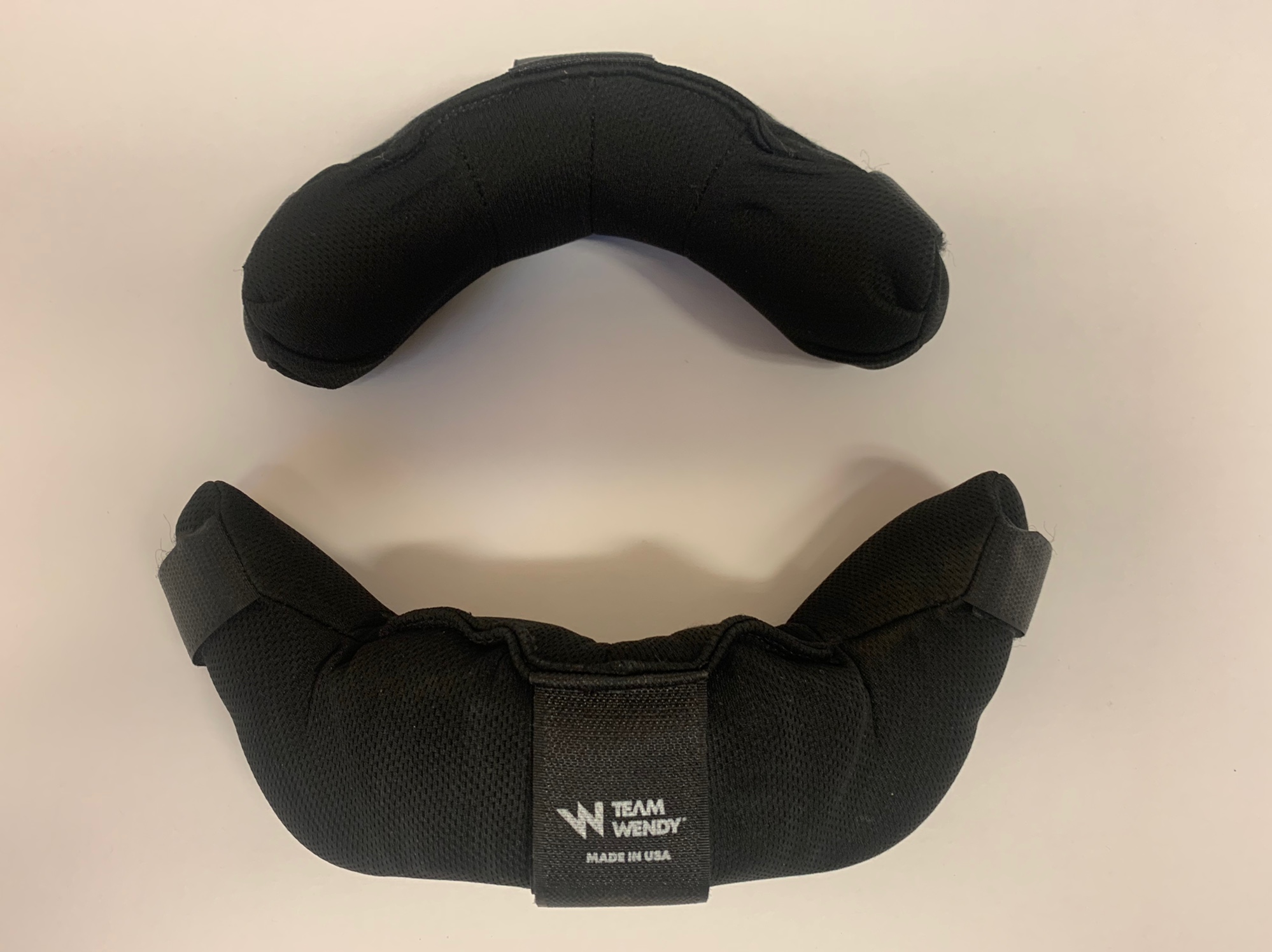 Team Wendy Umpire / Catcher Mask Pads Black SidelineSwap