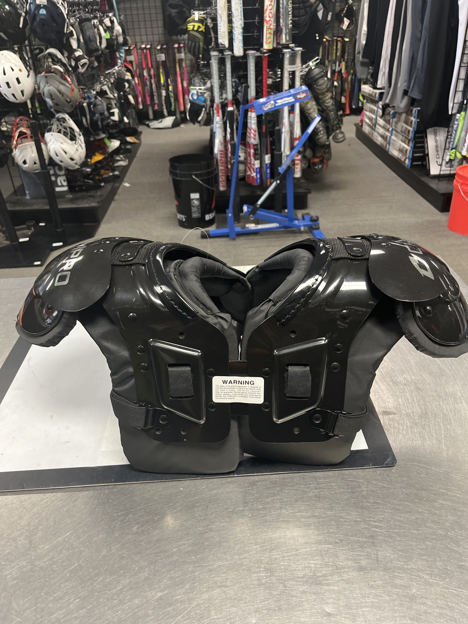 Youth Medium Champro Gauntlet Shoulder Pads SidelineSwap