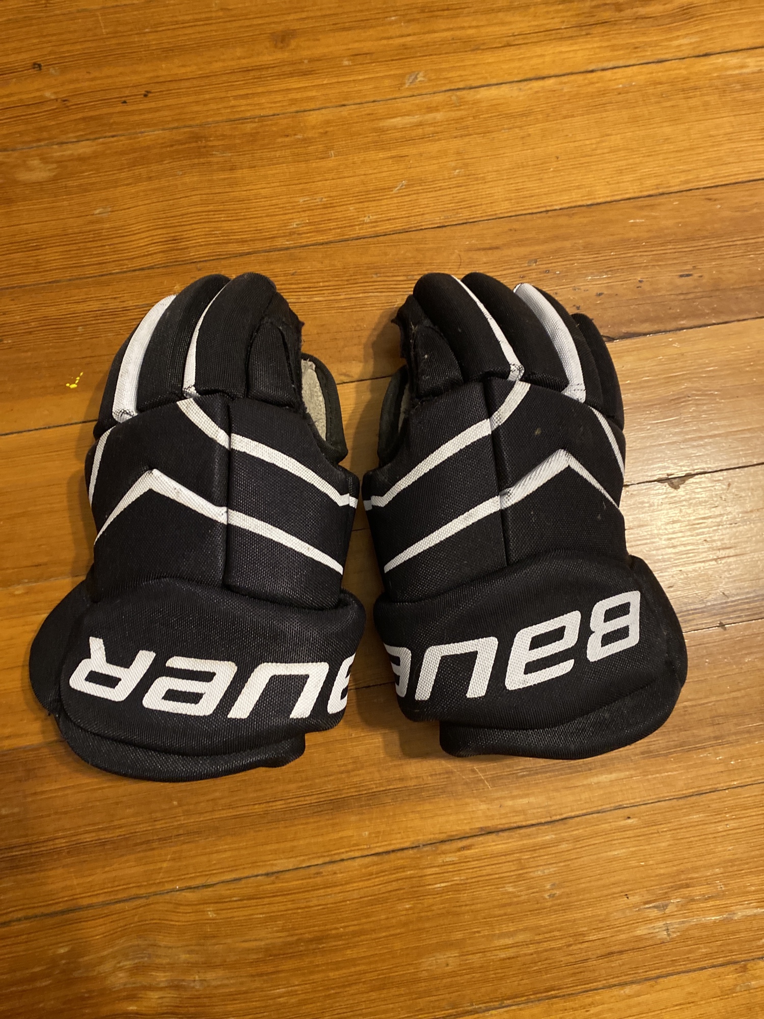 Bauer Hockey Gloves SidelineSwap