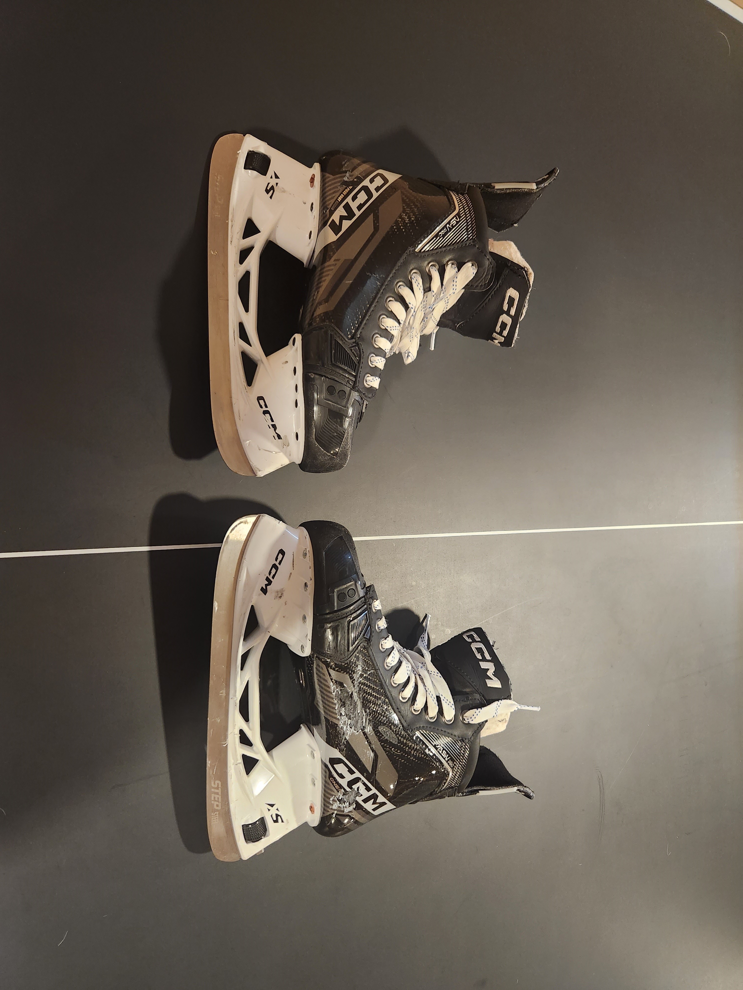 Senior Used CCM Tacks ASV Pro Hockey Skates Regular Width Pro Stock