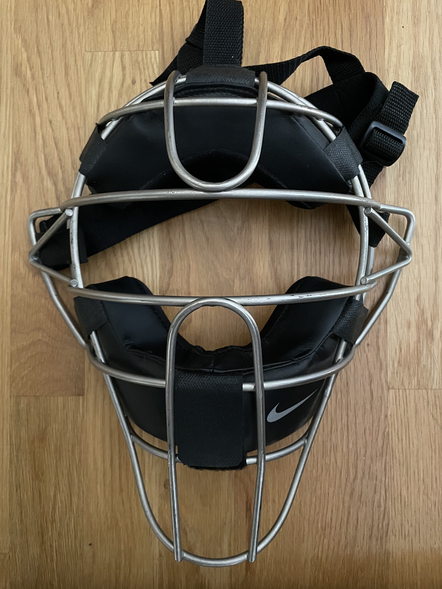 Nike pro titanium catchers mask SidelineSwap