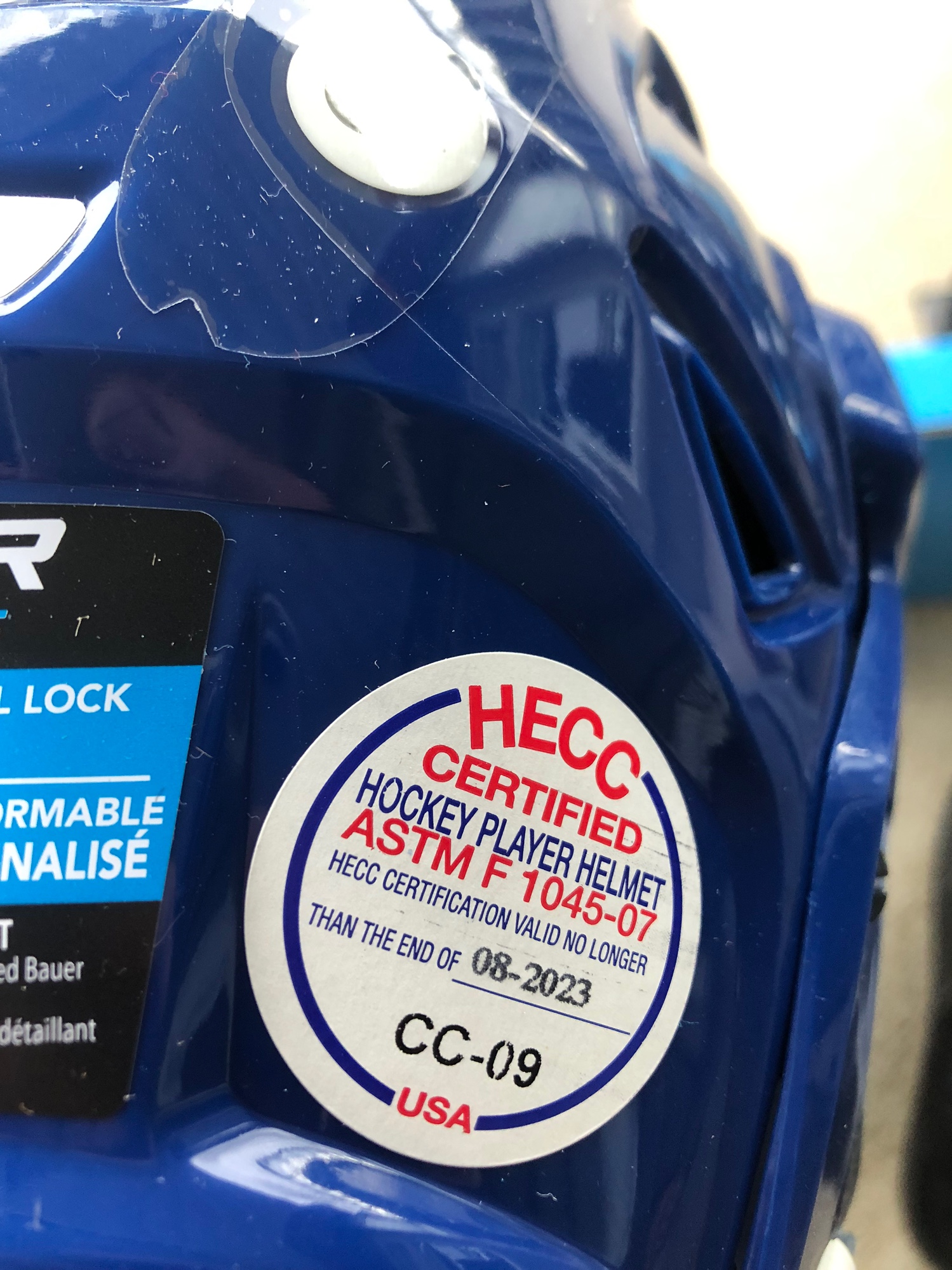 New Small Bauer ReAkt 200 Helmet HECC certification THE END OF 082023