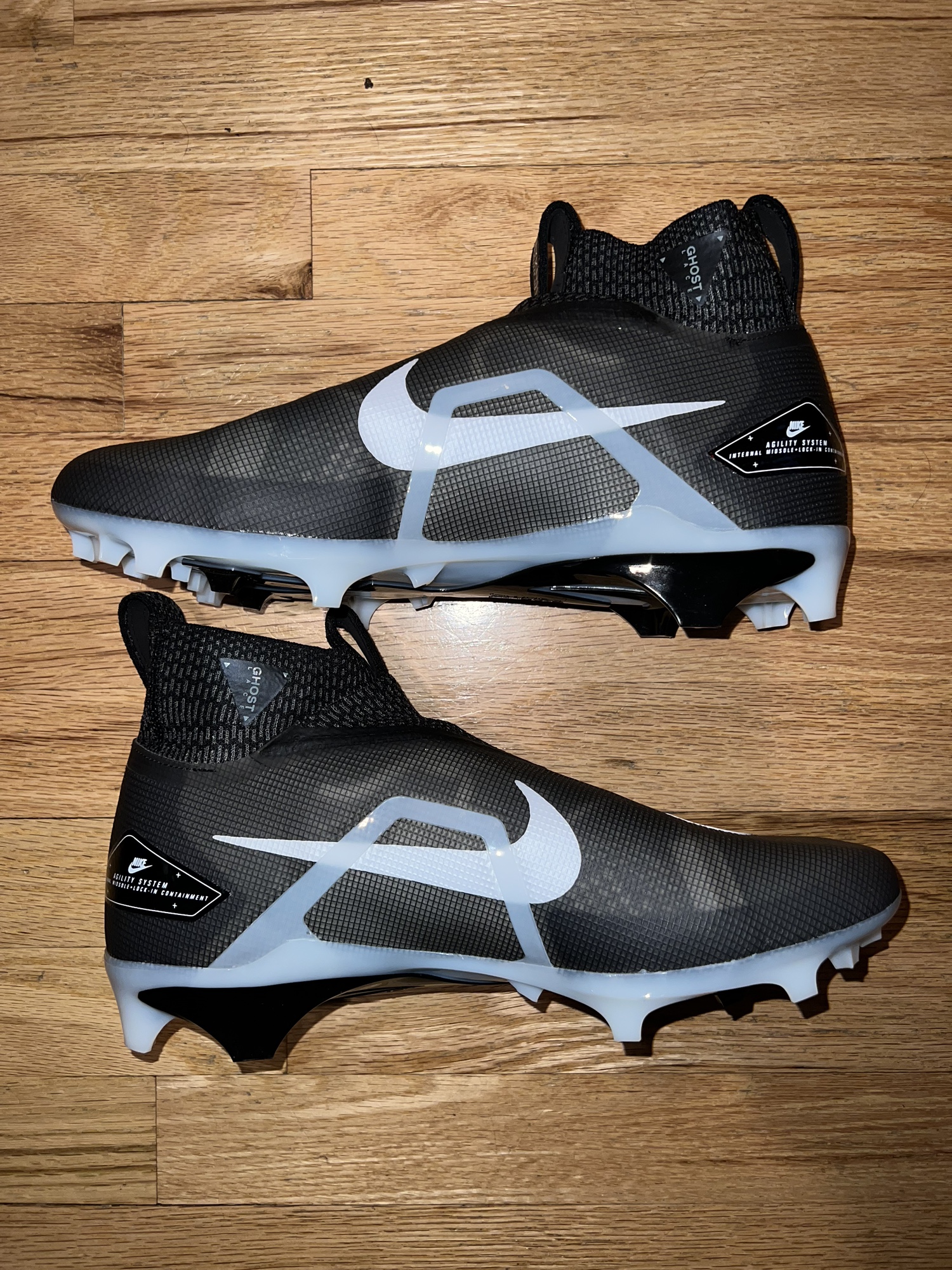 alpha speed cleats