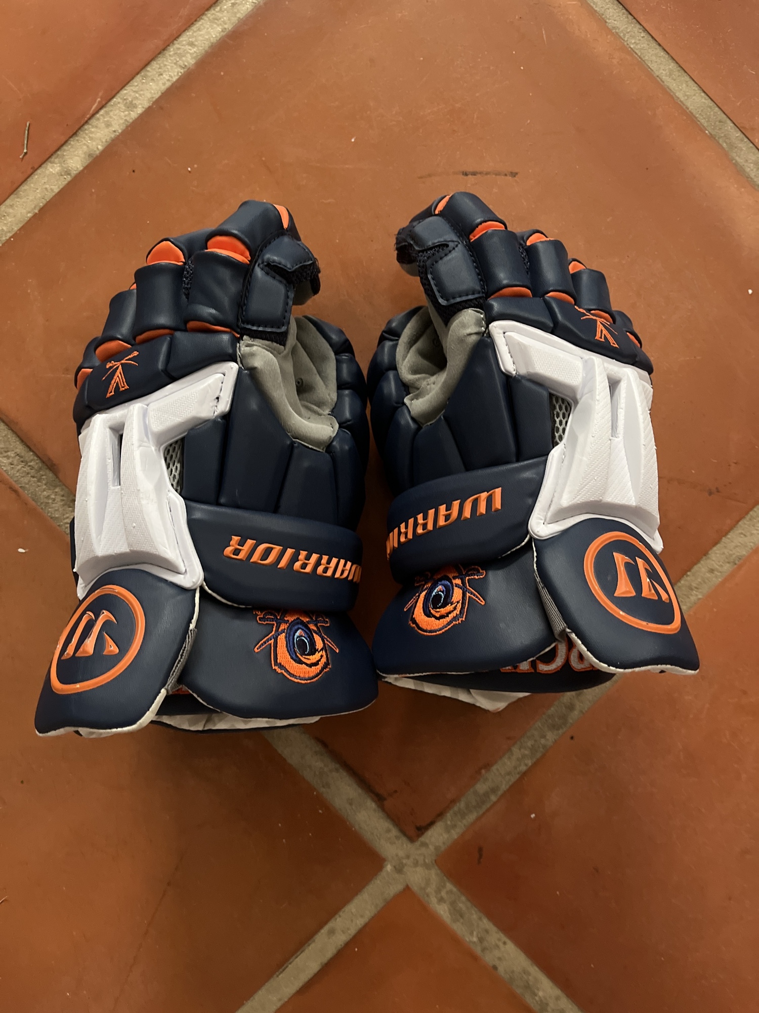 New UVA Warrior Burn XP Gloves SidelineSwap