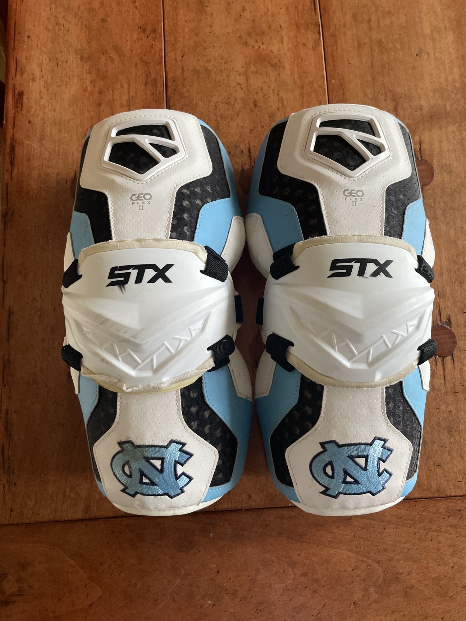 Used GAME WORN UNC Large STX Cell IV Elbow Pads SidelineSwap