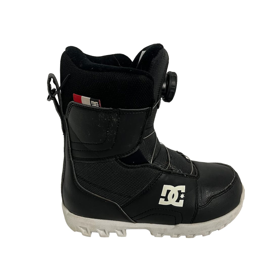 Used Dc Shoes Scout Junior 03 Boys' Snowboard Boots SidelineSwap