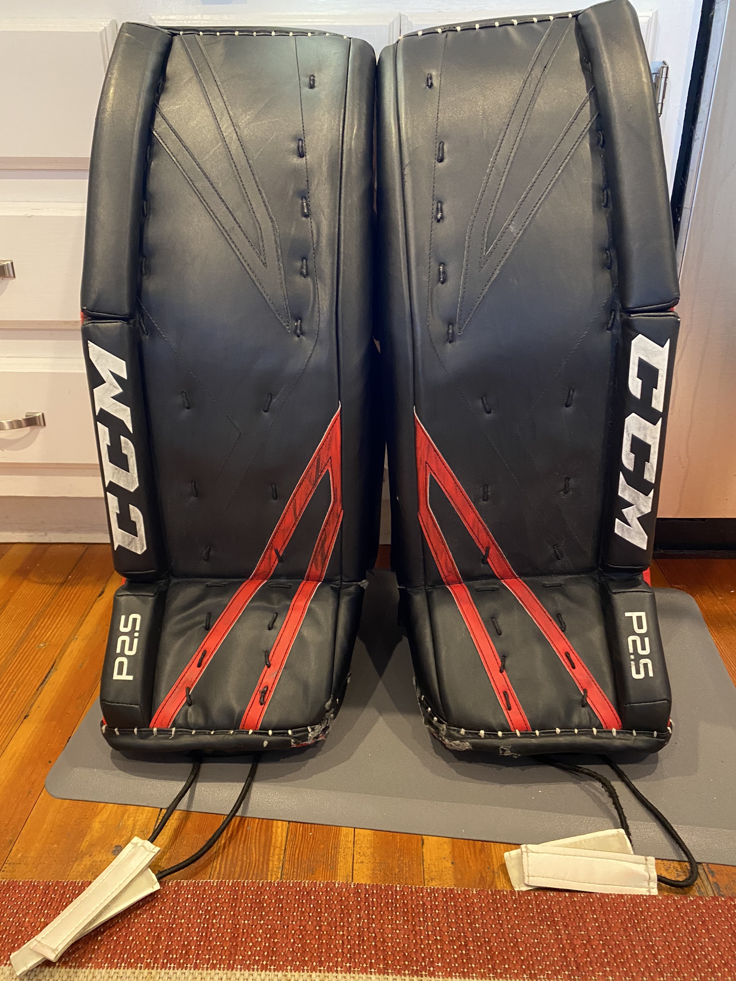 30+1" CCM Premier P2.5 Goalie Leg Pads SidelineSwap