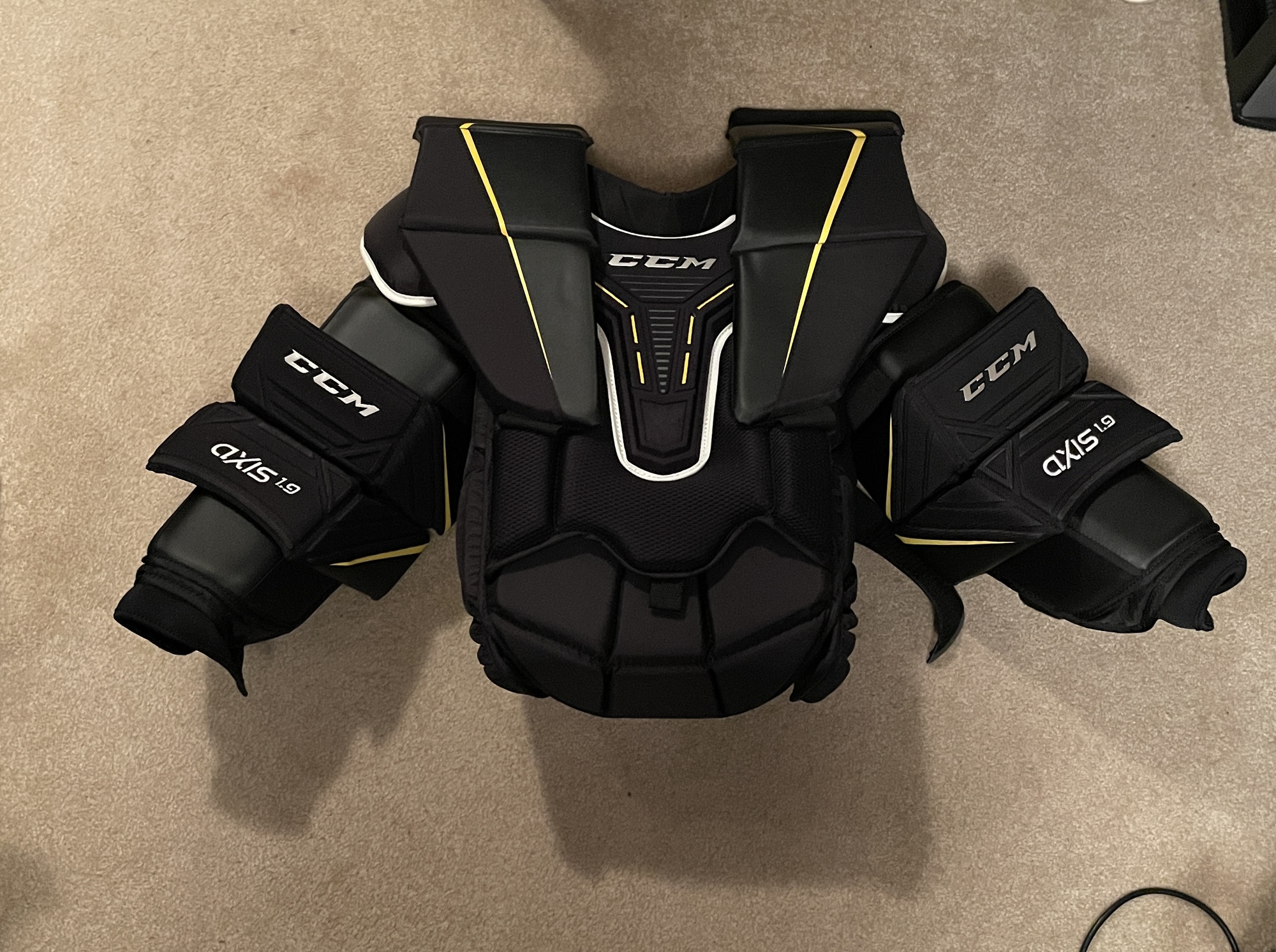 New Senior Small CCM Axis 1.9 Goalie Chest Protector SidelineSwap