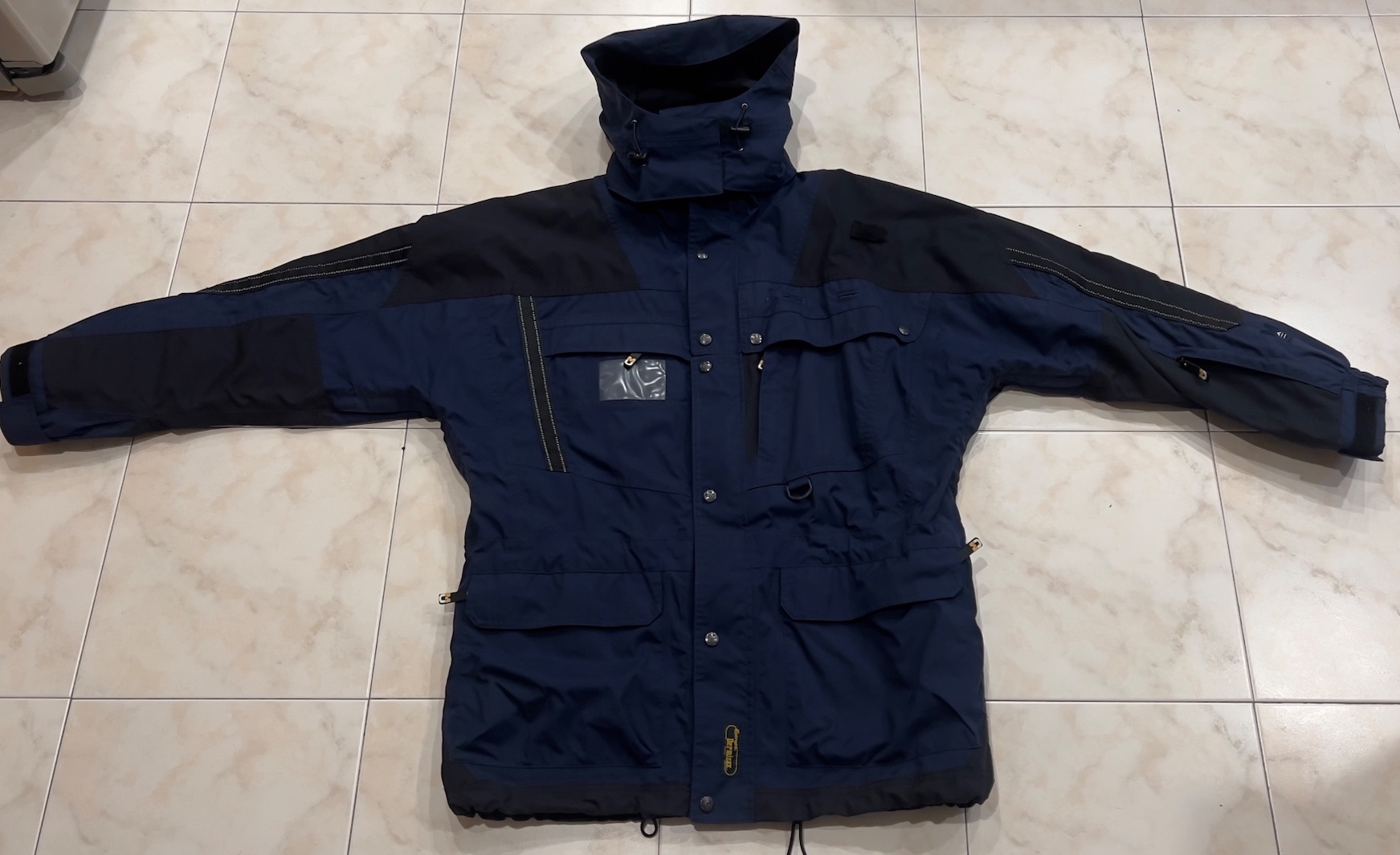 Mountain Uniforms Ops Jacket XL (Like New Condition) SidelineSwap