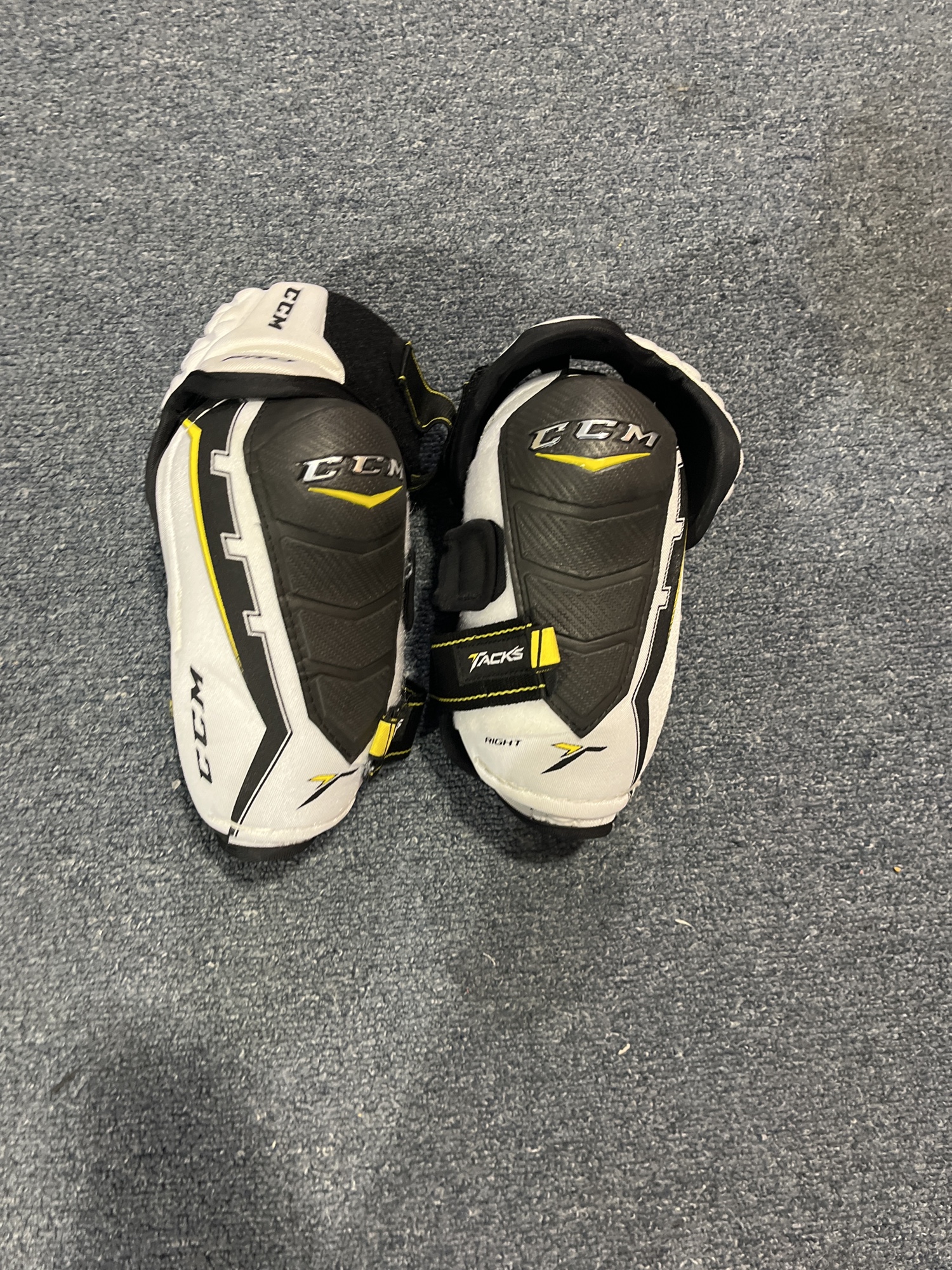 Used CCM Ultra Tacks PRO Pro Stock Elbow Pads Medium C SidelineSwap