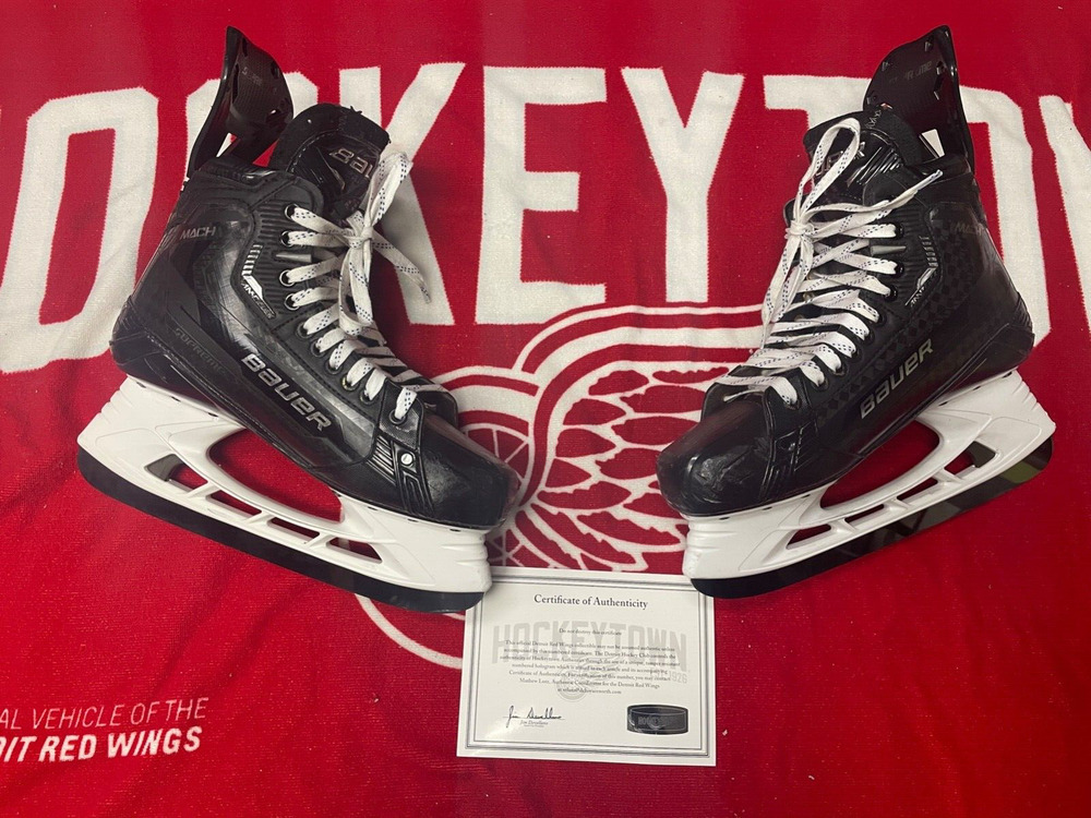 NHL Detroit Red Wings Bauer Supreme MACH Pro Stock Hockey Skates 10 Fit