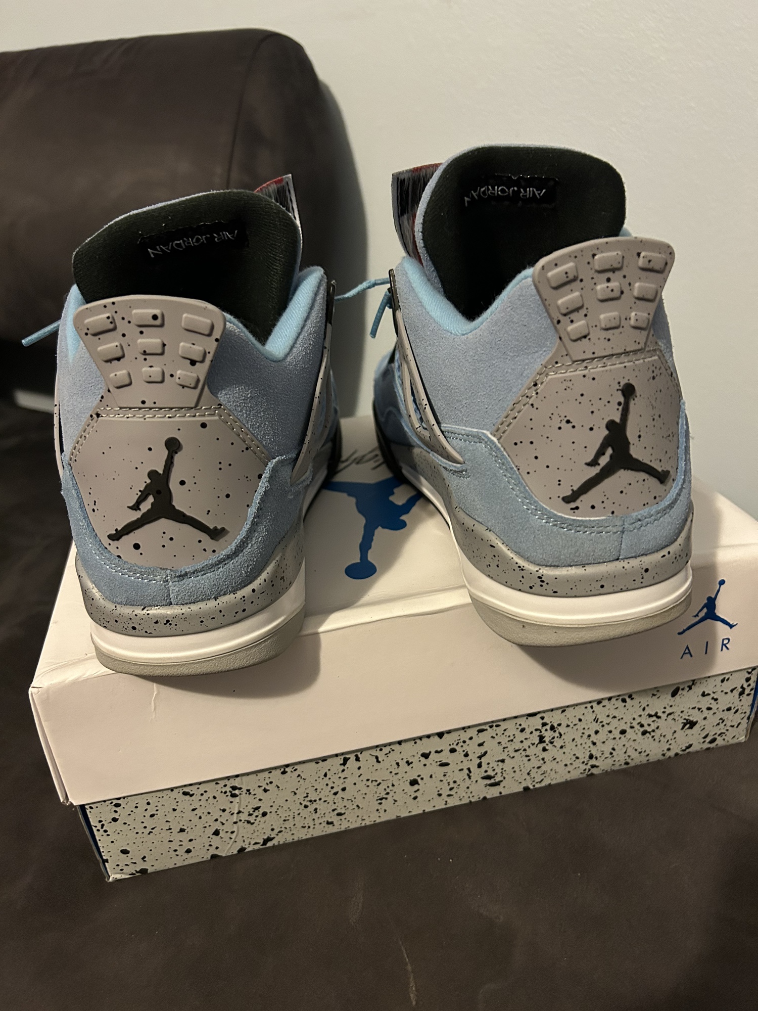carolina blue 3 jordans