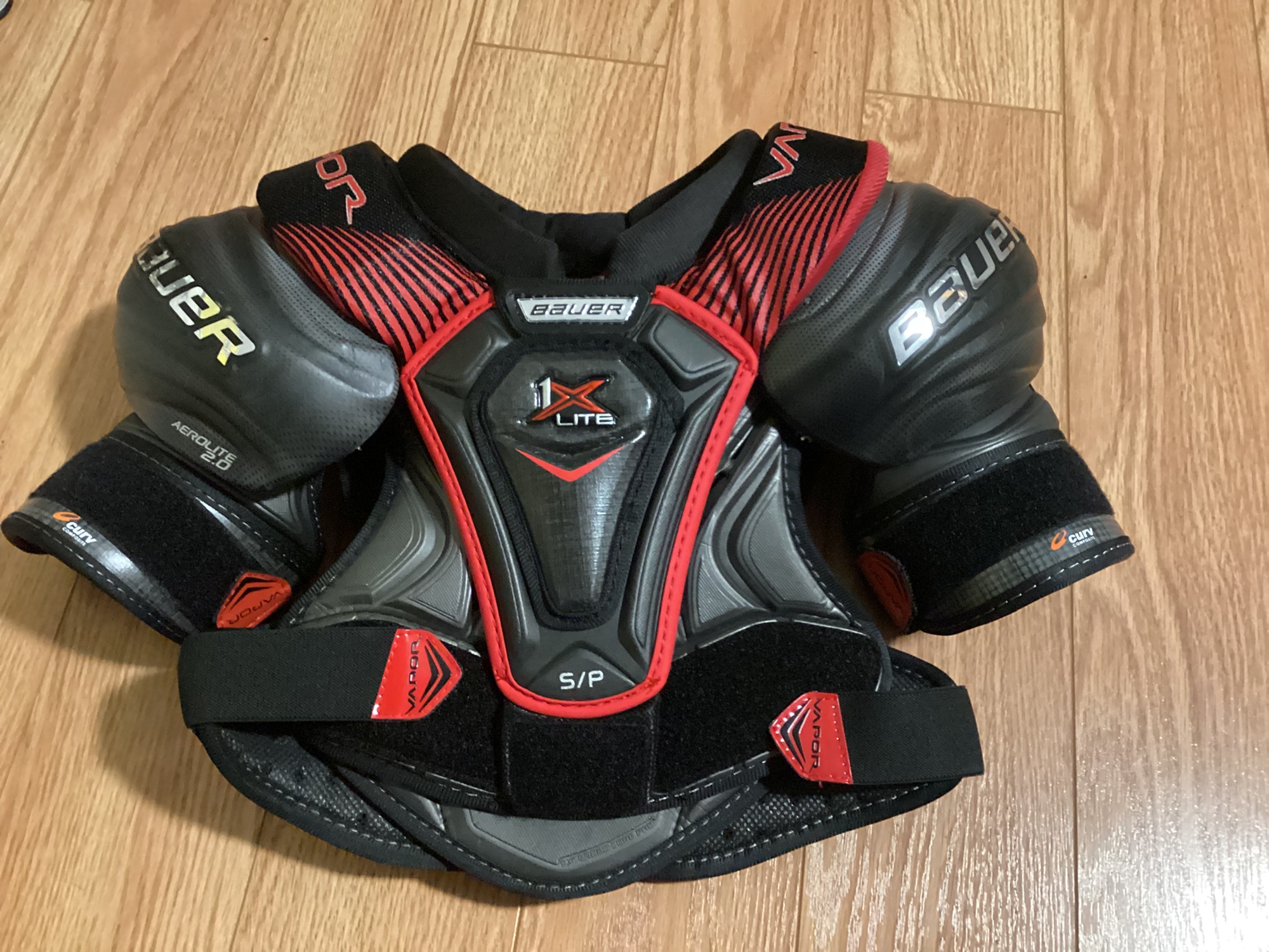 Junior Small Bauer Vapor 1X Lite Shoulder Pads SidelineSwap