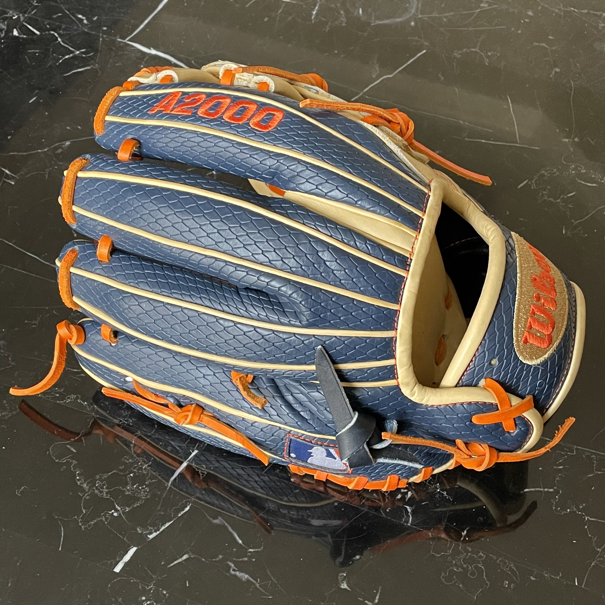 New Wilson A2000 11.5