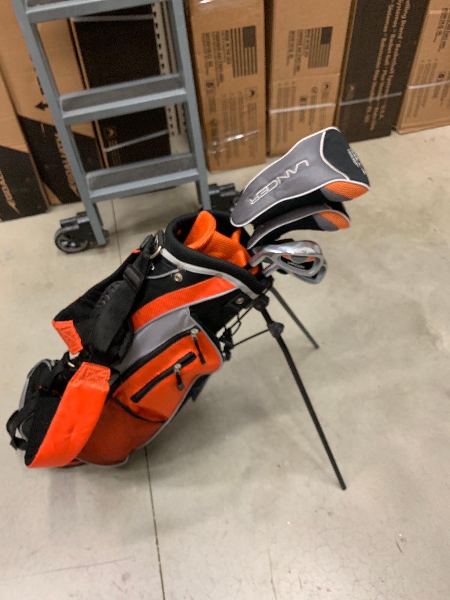 Used Junior Intech Launcher LeftHanded golf set SidelineSwap