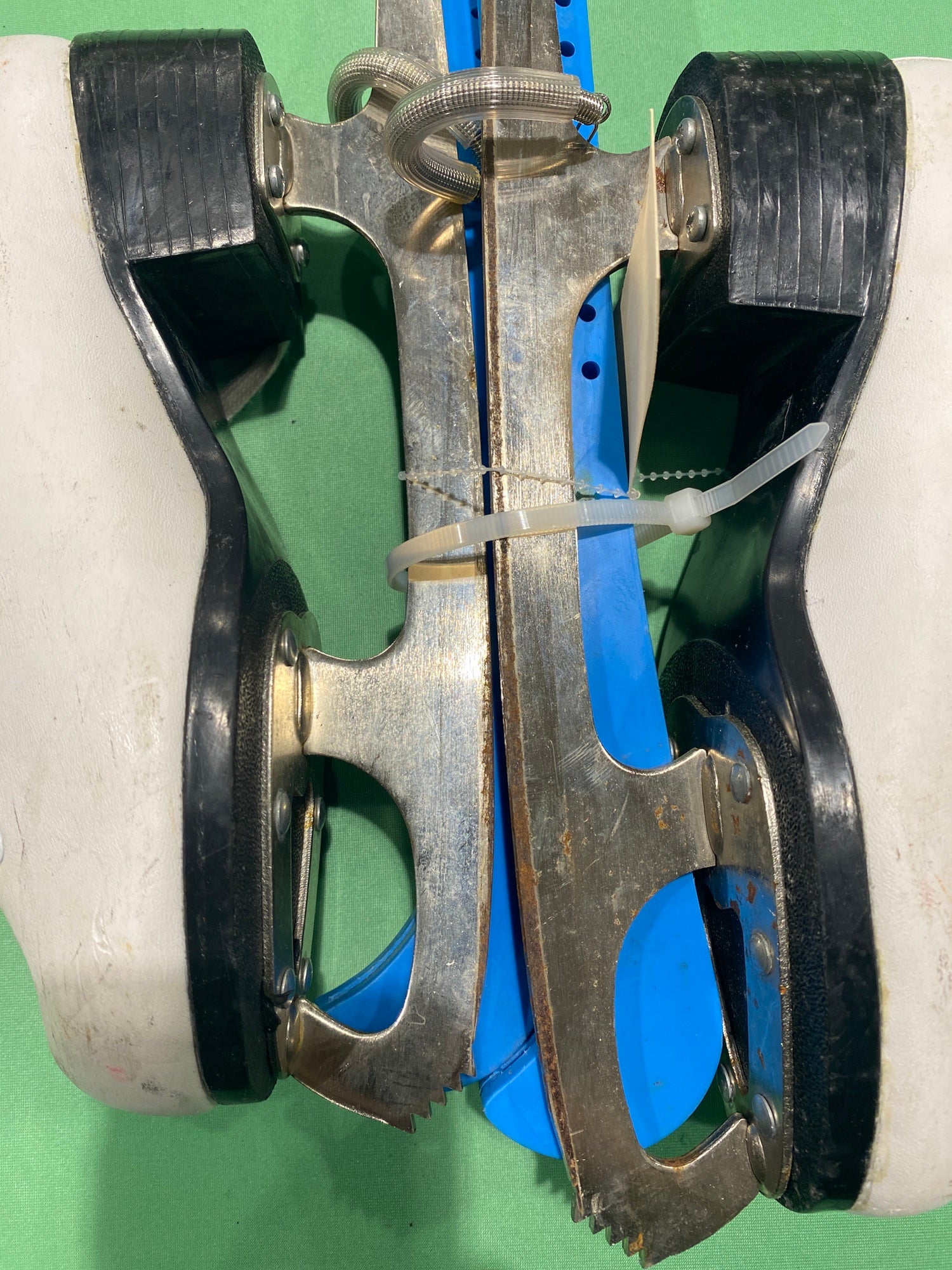 Used CCM Figure Skates 2.0 SidelineSwap