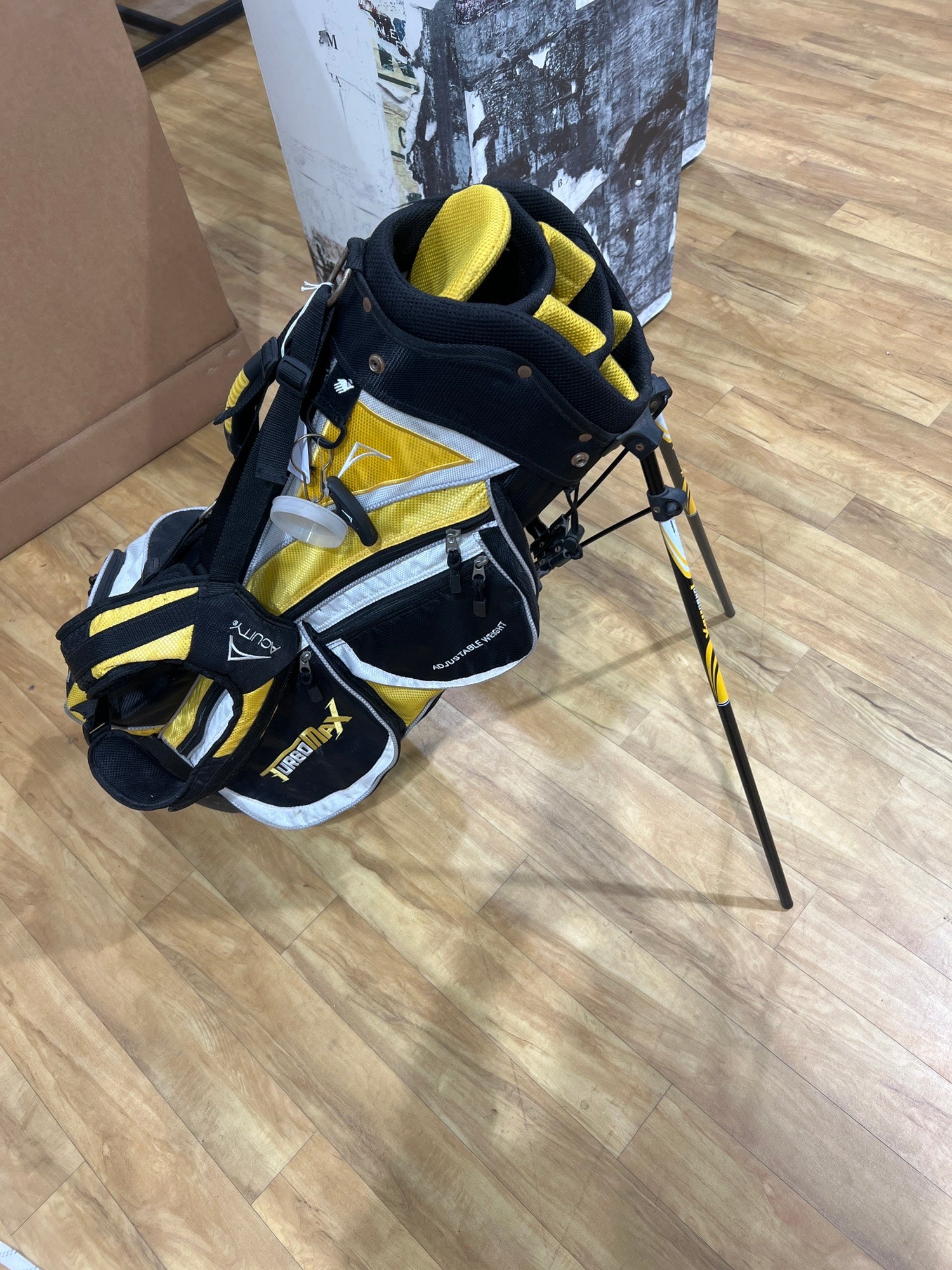 Used Acuity Golf Bag SidelineSwap