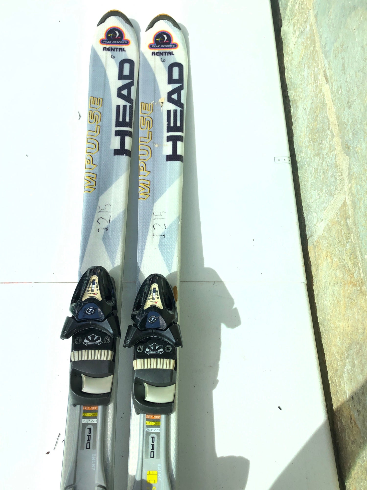 Used Men's 140 150 cm HEAD MPulse 3.70 Skis W/ Bindings SidelineSwap