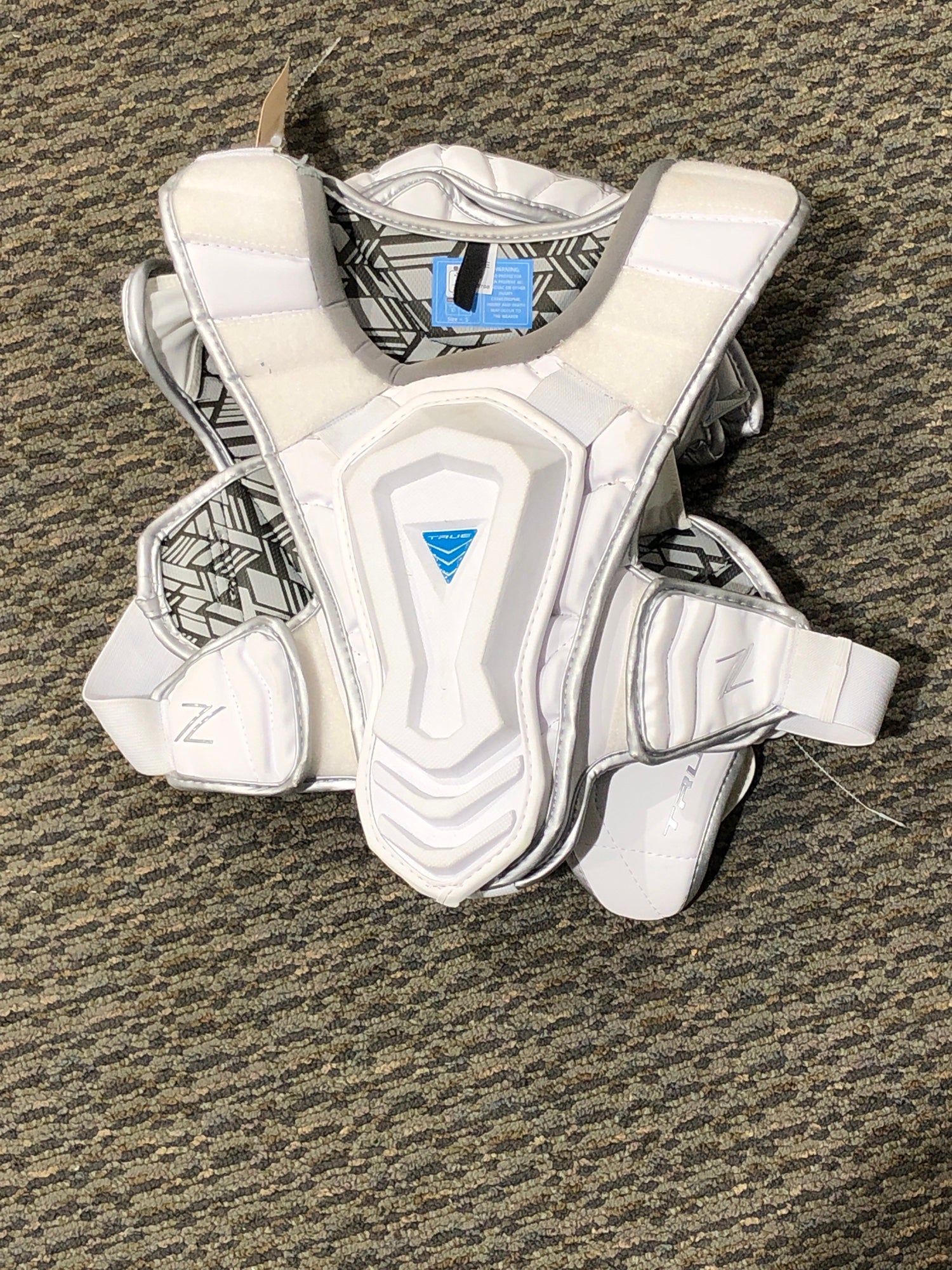Used Small True Zerolyte Shoulder Pads SidelineSwap